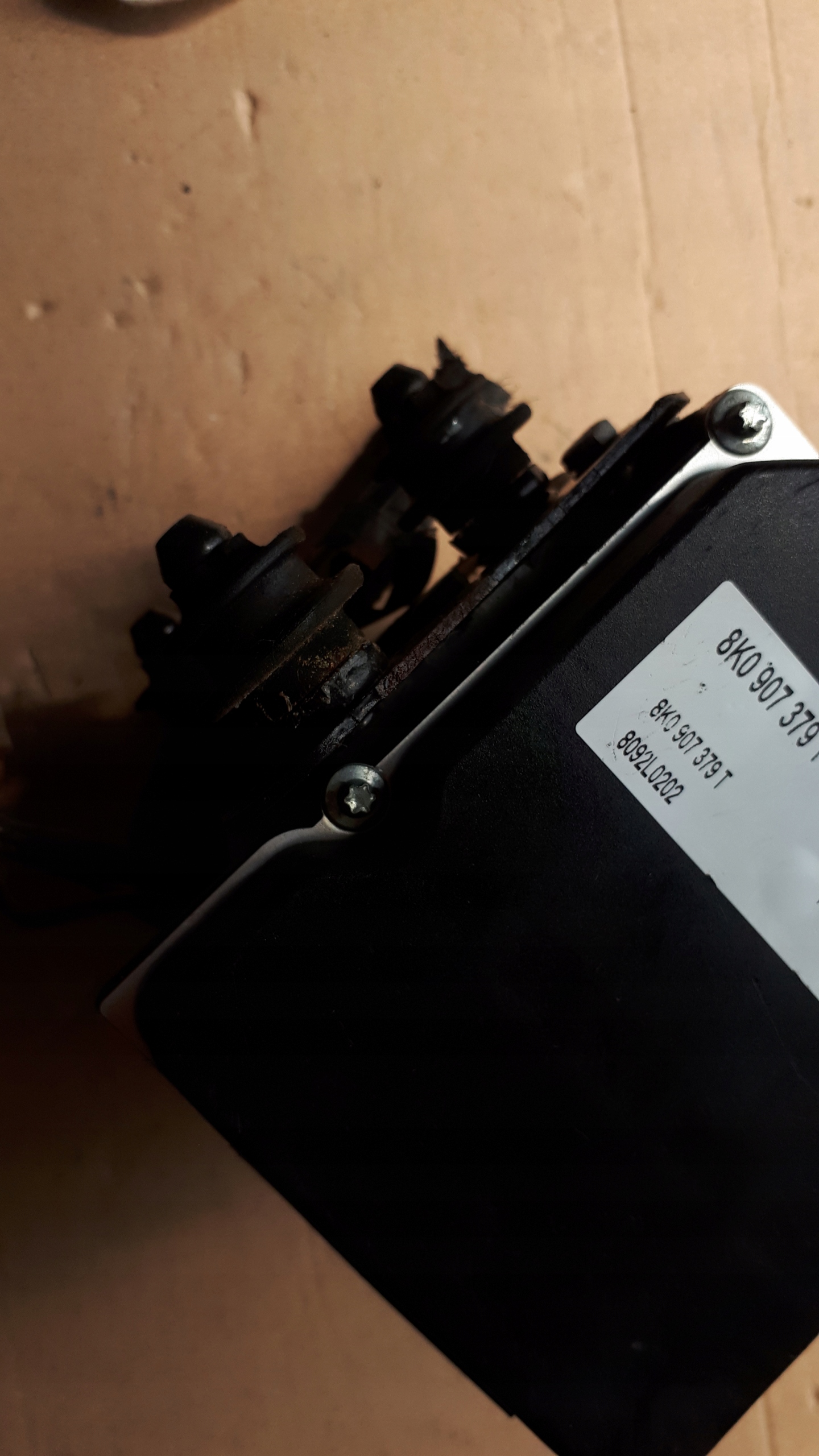 A4 B8 pump ABS brake 2.0 TDI 8K0907379T A5