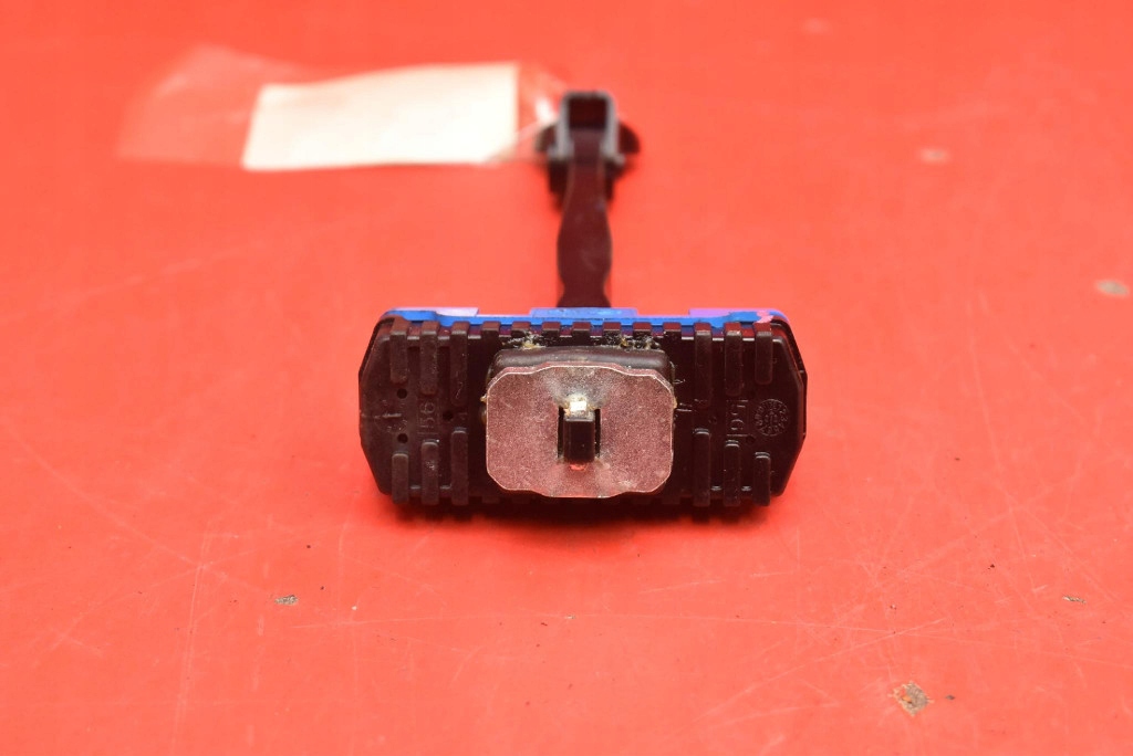 limiter door right front KIA SPORTAGE 5 V 21-25