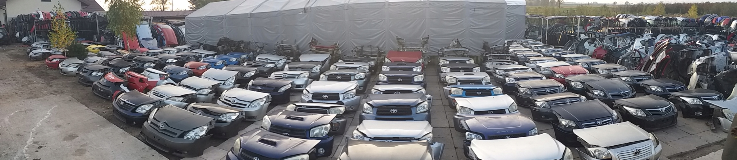 Toyota Corolla Verso II софит звукоизоляция капота