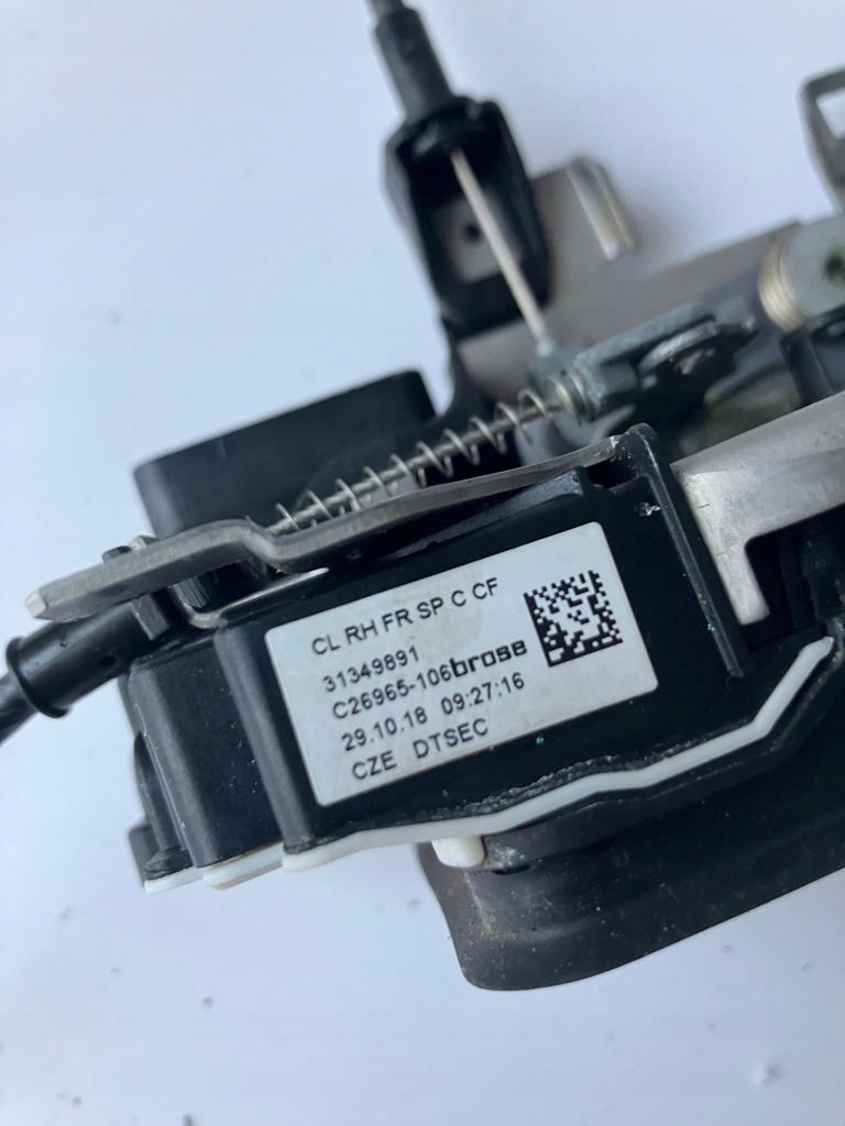 lock door right front VOLVO XC40 31349891