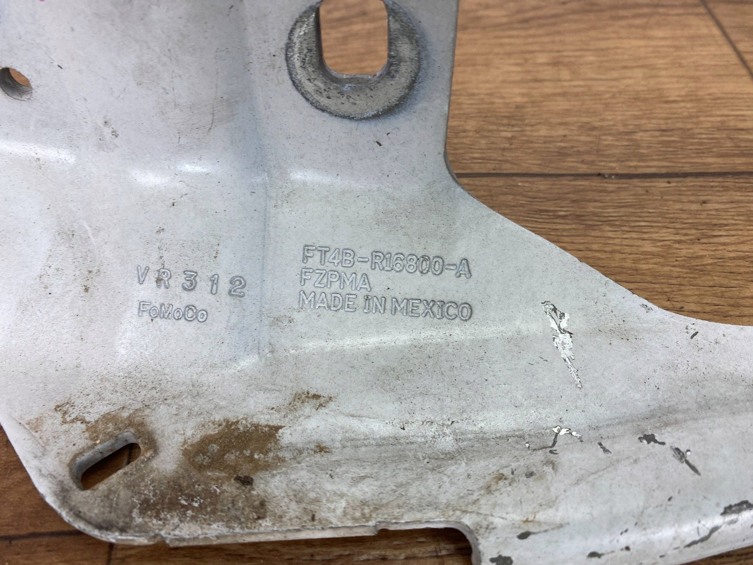 bonnet hinges right Ford Edge II Lift 2019+