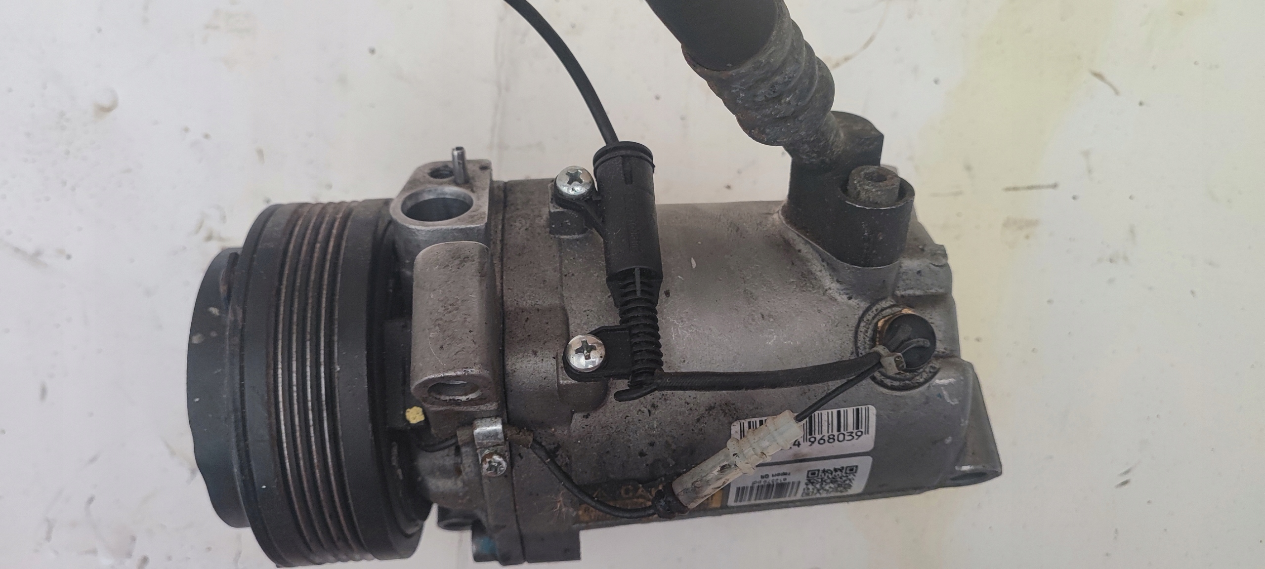 BMW E46 LIFT FL compressor of the air conditioning compressor; petrol as new