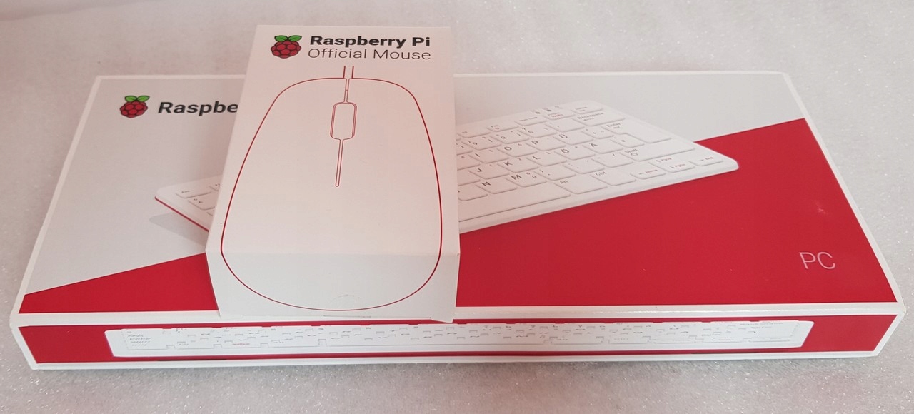 Raspberry Pi 400 unit