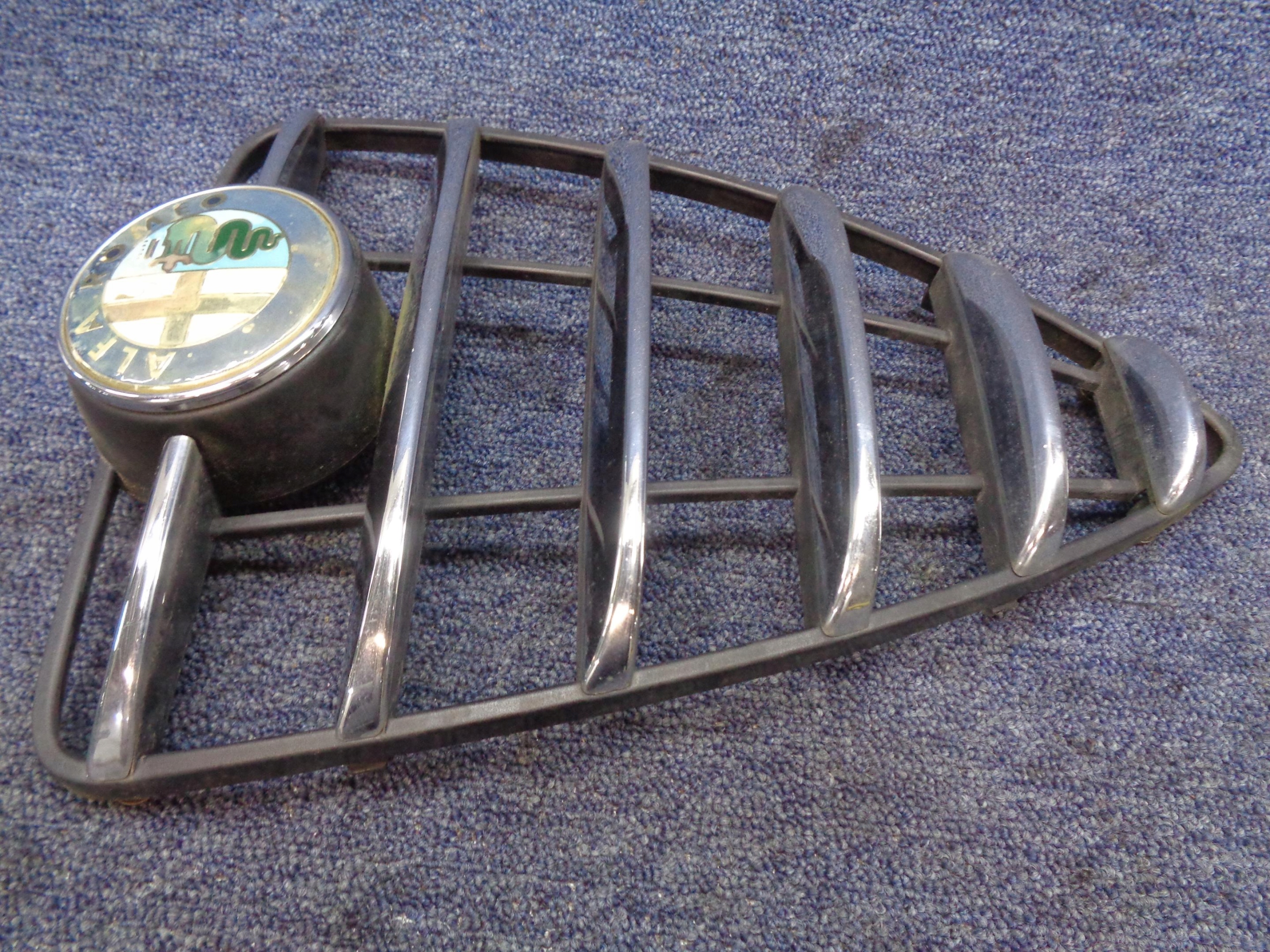Alfa Romeo MiTo Typ 955 Kühlergrill FRONTGRILL Kühlergitter 156078532 - Thumbnail 7
