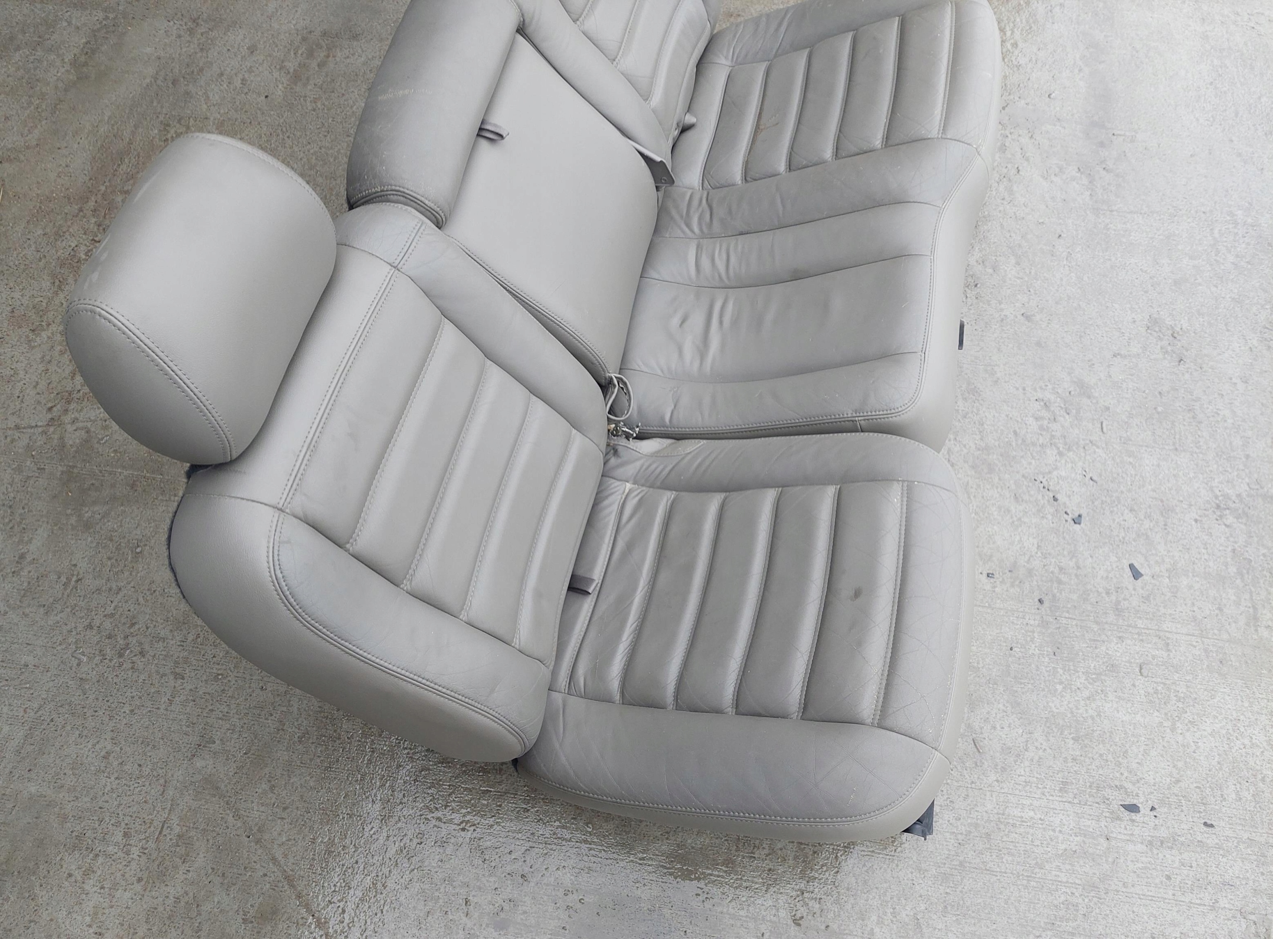Sitz heck hinten Kopfstützen HUMMER H2