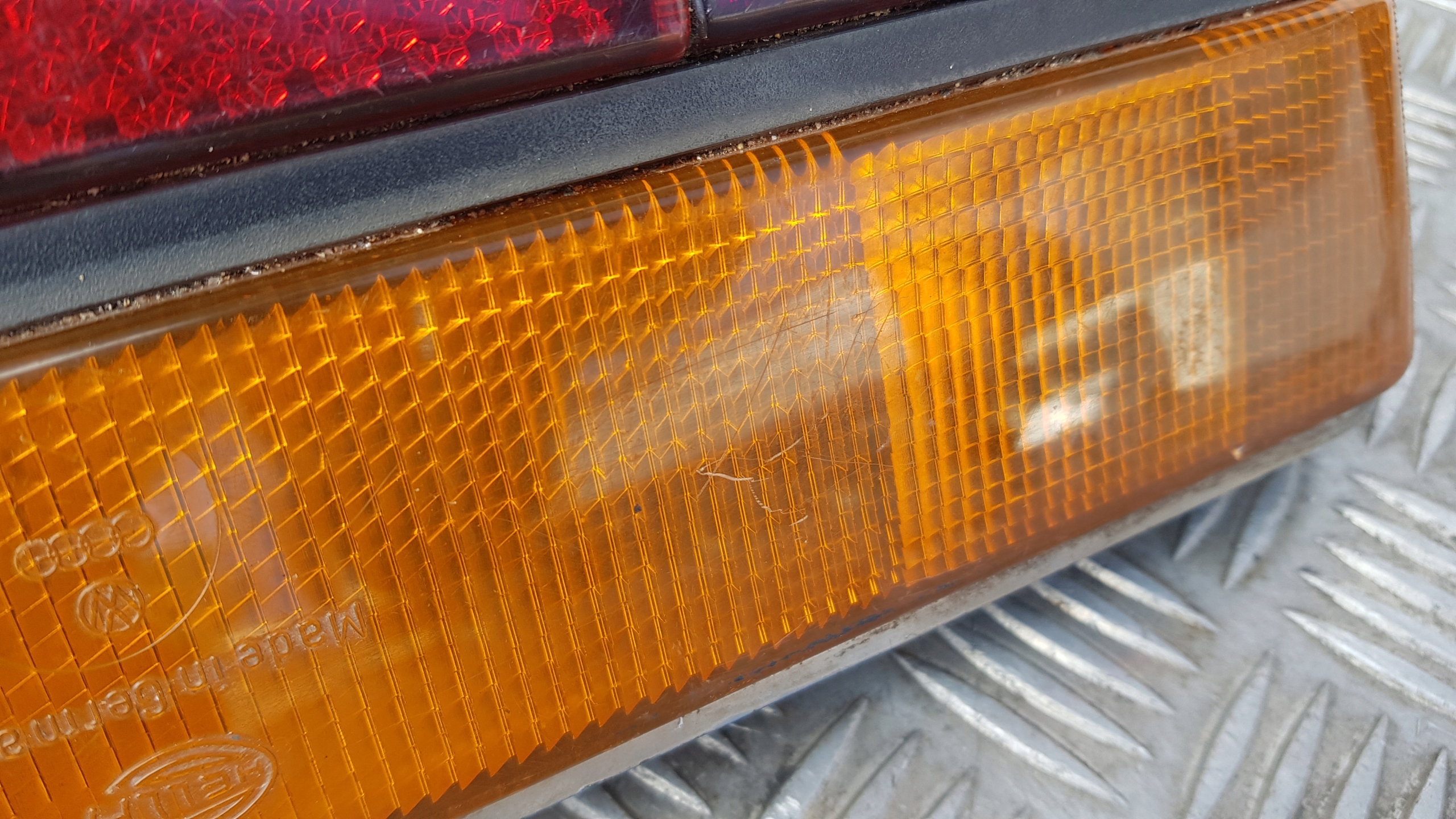 AUDI 100 C2 Licht links heck WKLAD