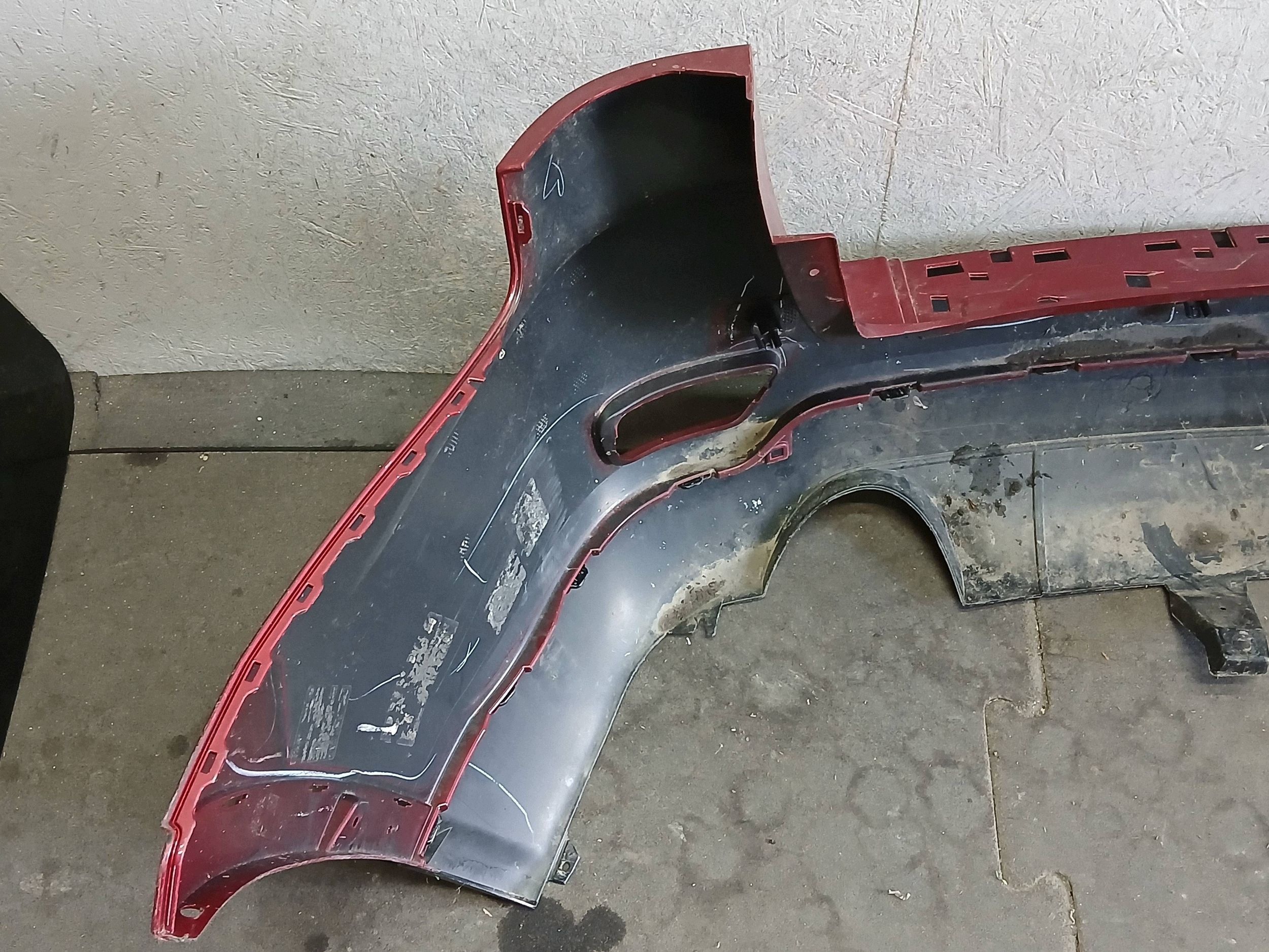 bumper rear part JEEP CHEROKEE WK2 10