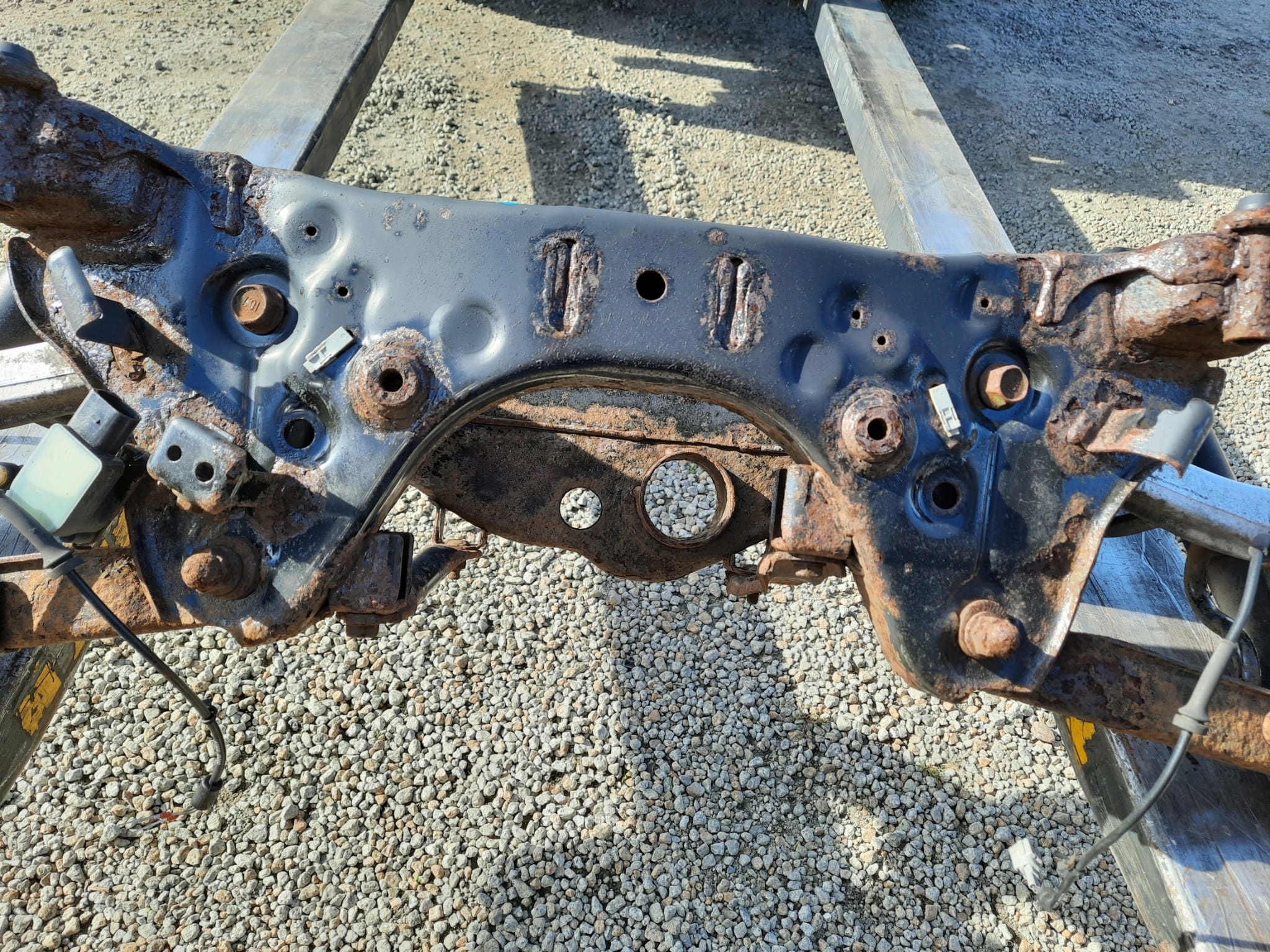 Achsträger heck hinten QASHQAI J10 2,0 DCI