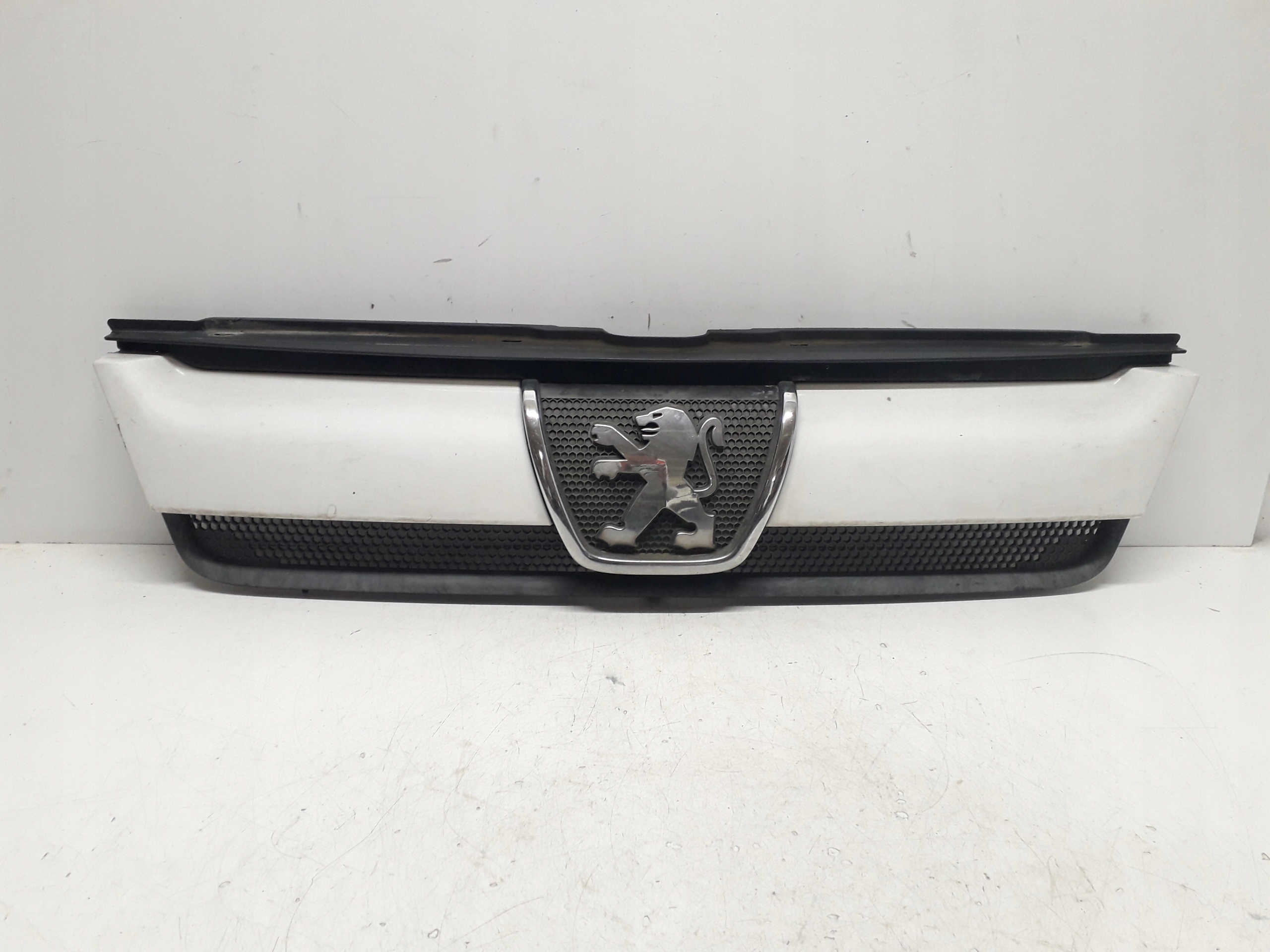 PEUGEOT BOXER 02-06 GRILL GRIL ATRAPA 1304703070