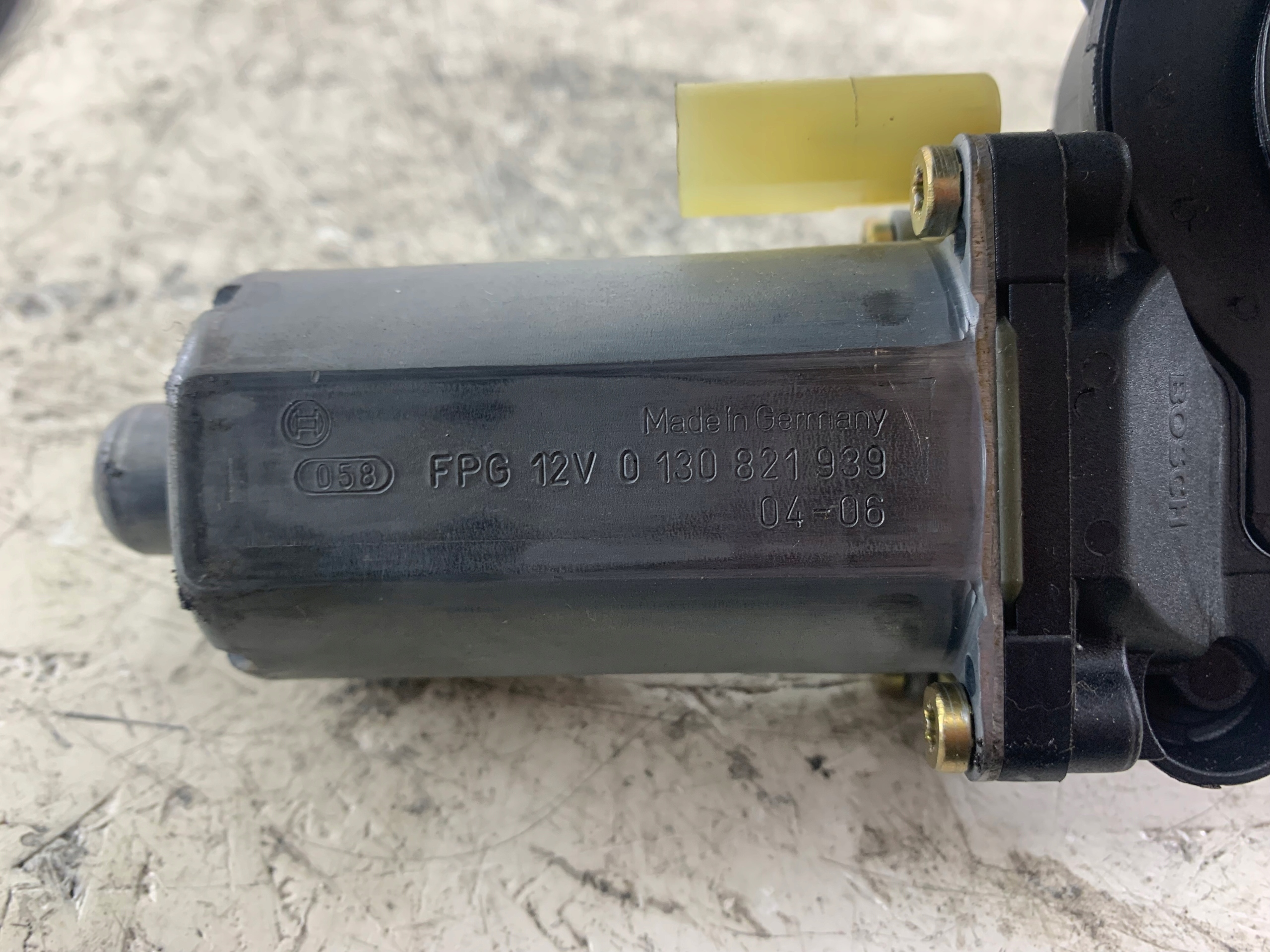 FORD FUSION FIESTA MK6 mini motor windows right front 0130821939