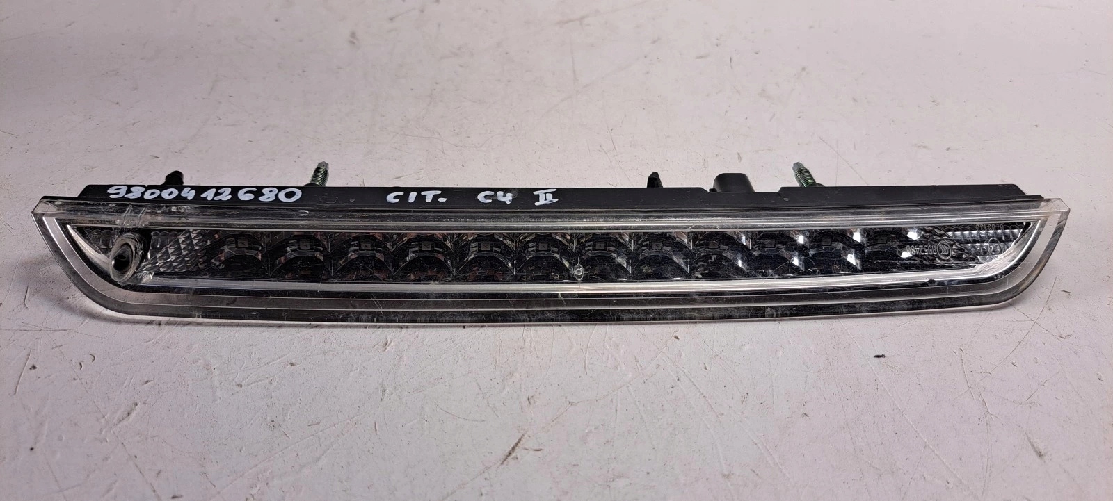 SWIATLO STOP STOPU CITROEN C4 II 9800412680