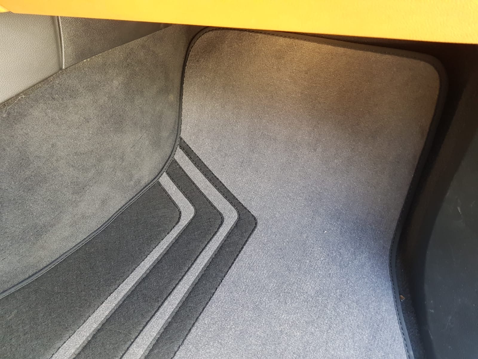 BMW PERFORMANCE Dywaniki welurowe seria 3 F30 EAN (GTIN) 5905068305997