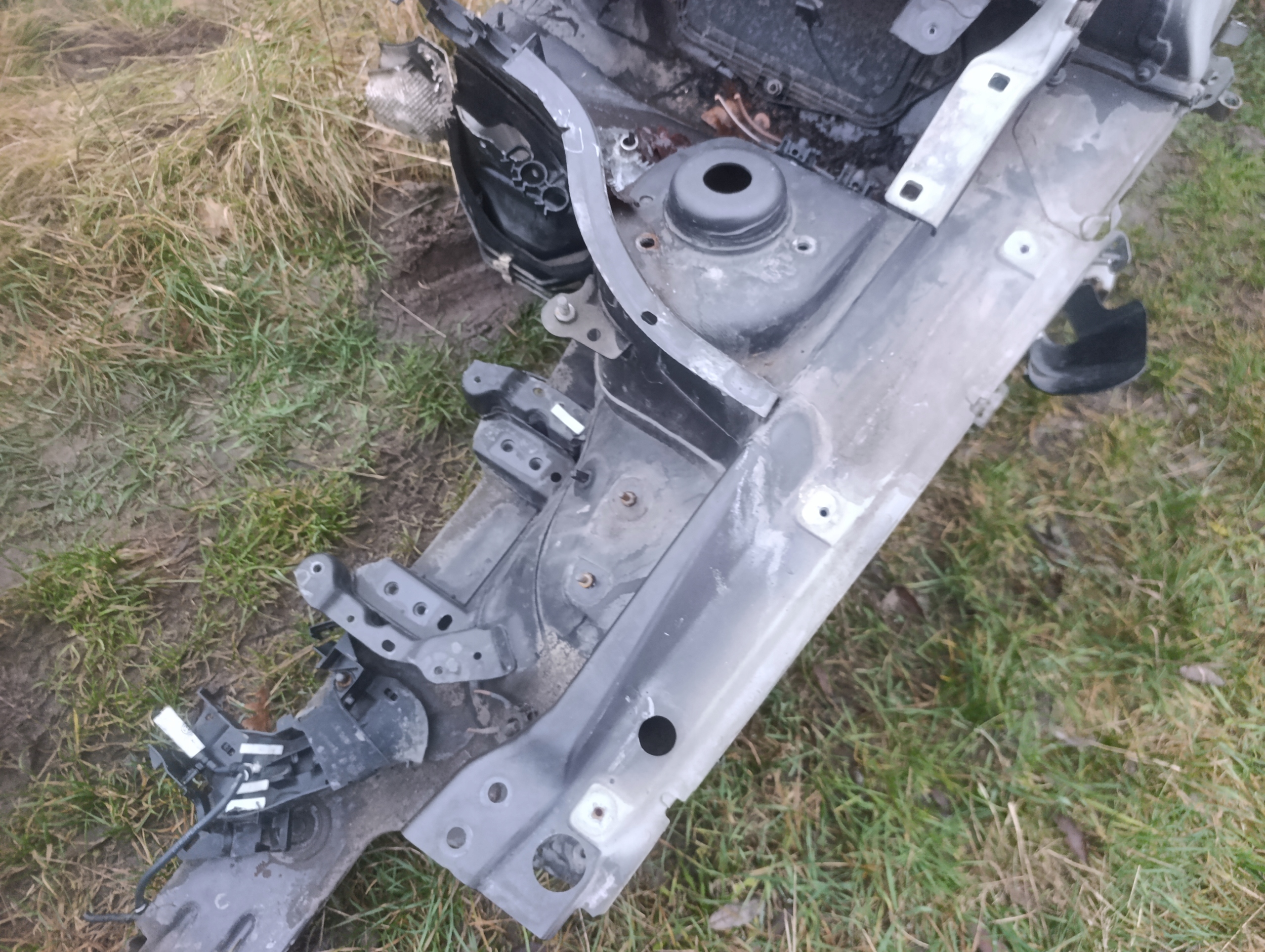 quarter left front left front Volkswagen Passat B7