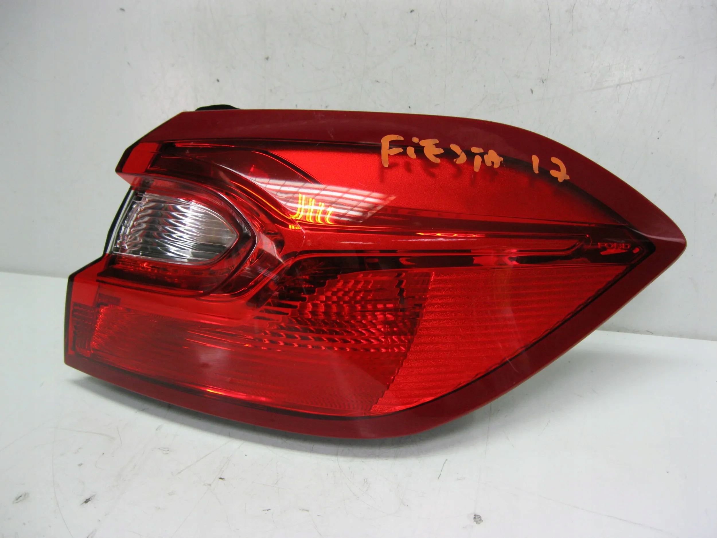 light rear part right Ford Fiesta Mk8 17