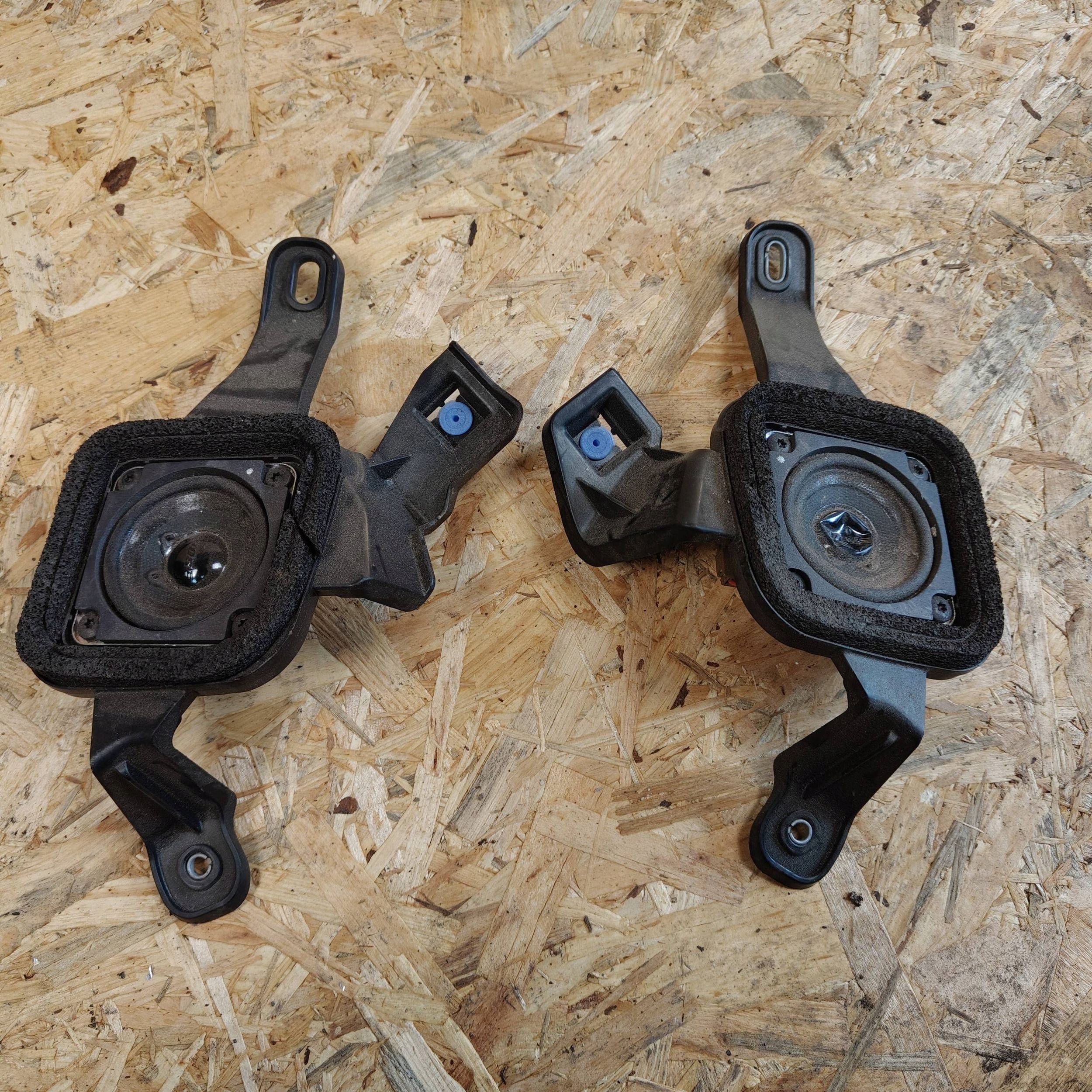 speaker centralny Renault Talisman 28154EB50A
