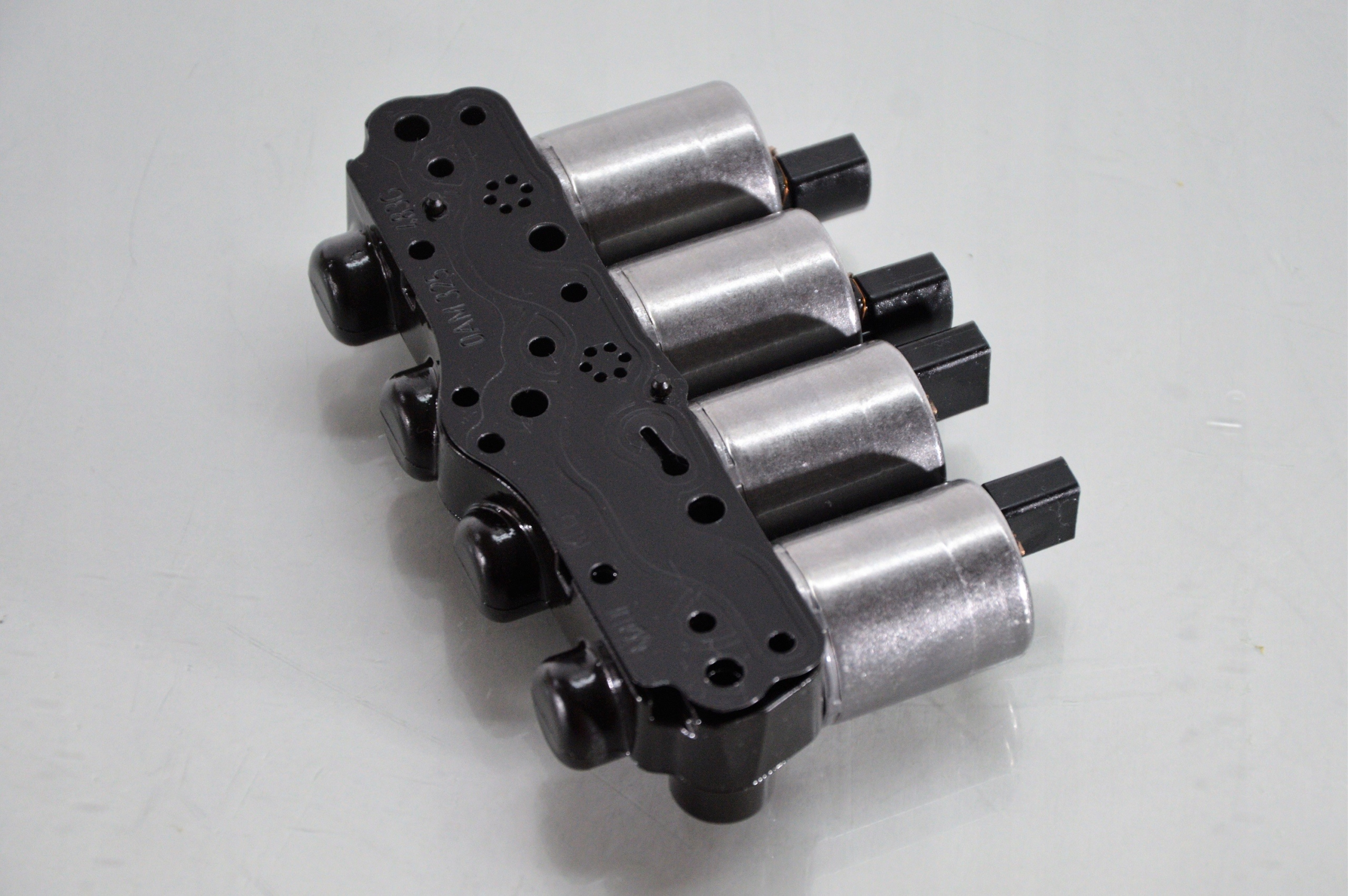 Komplet elektrozaworów DQ200 0AM 0AM325473