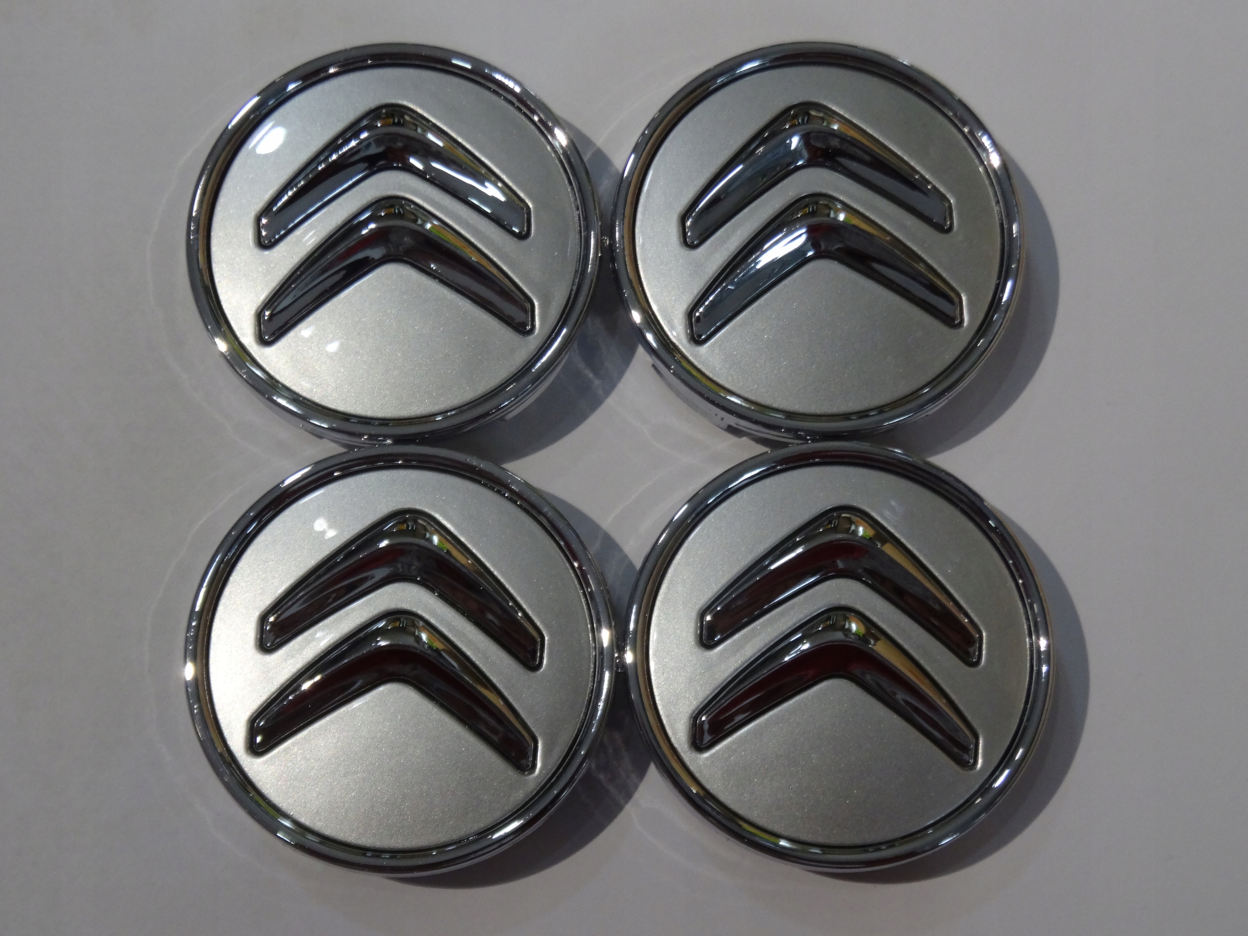 

4x Dekielki Dekle emblem na felgi Citroen 60 mm 3D