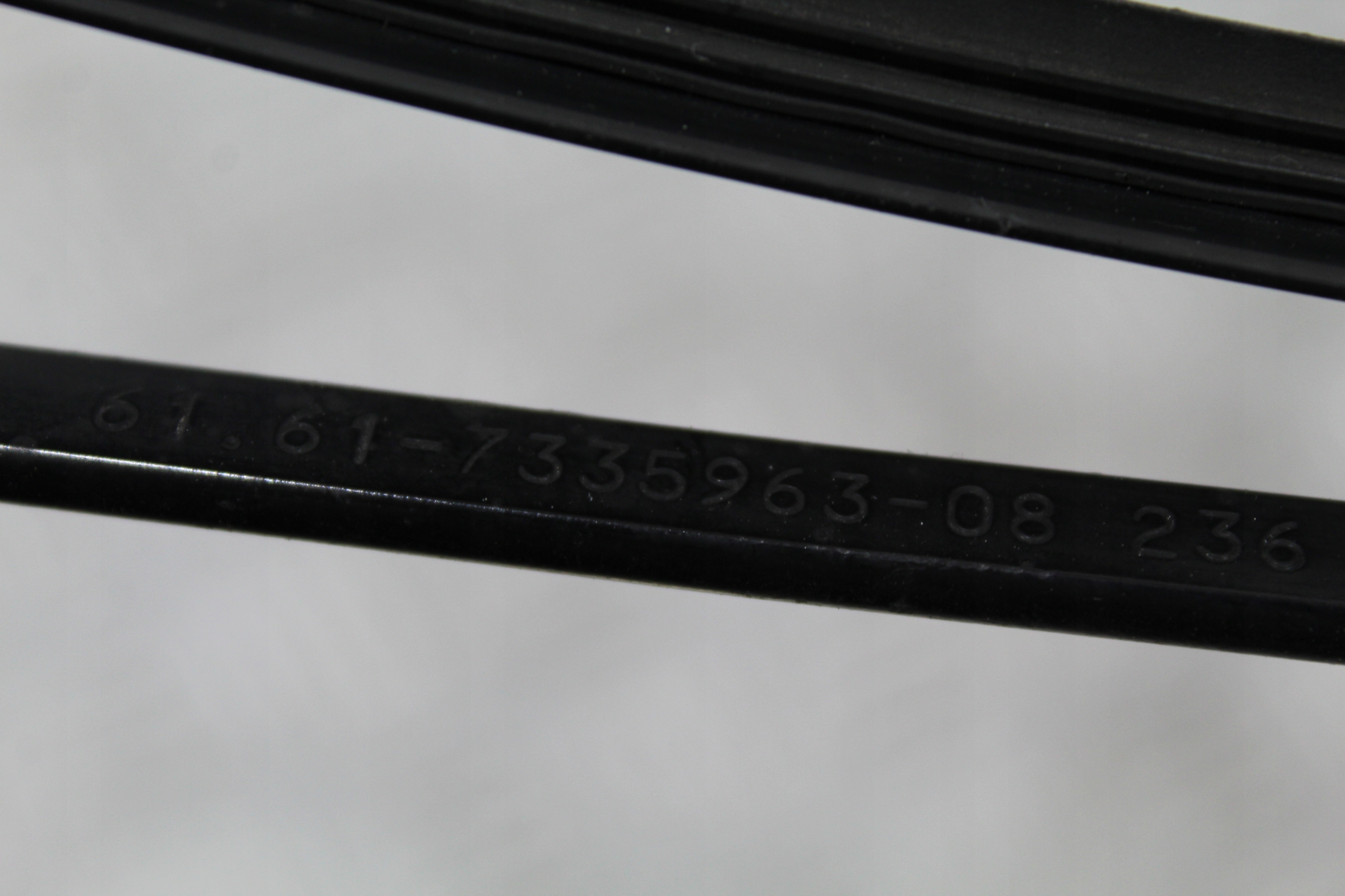 wiper arm right BMW 2 F45 7335963