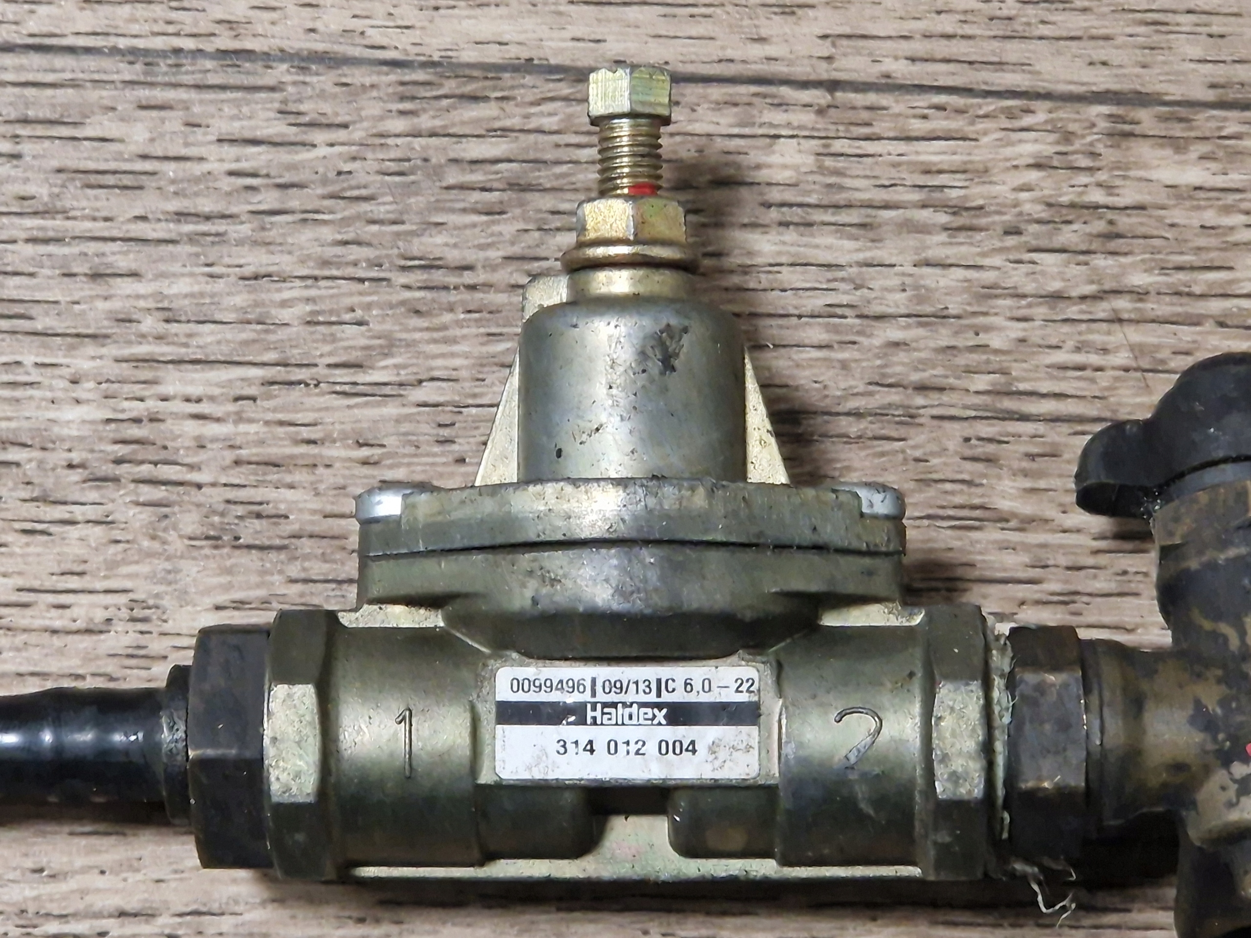 Pneumatické Zavěšení, Ventil 6-20, Vhodné Pro: Mercedes O 303, O 405