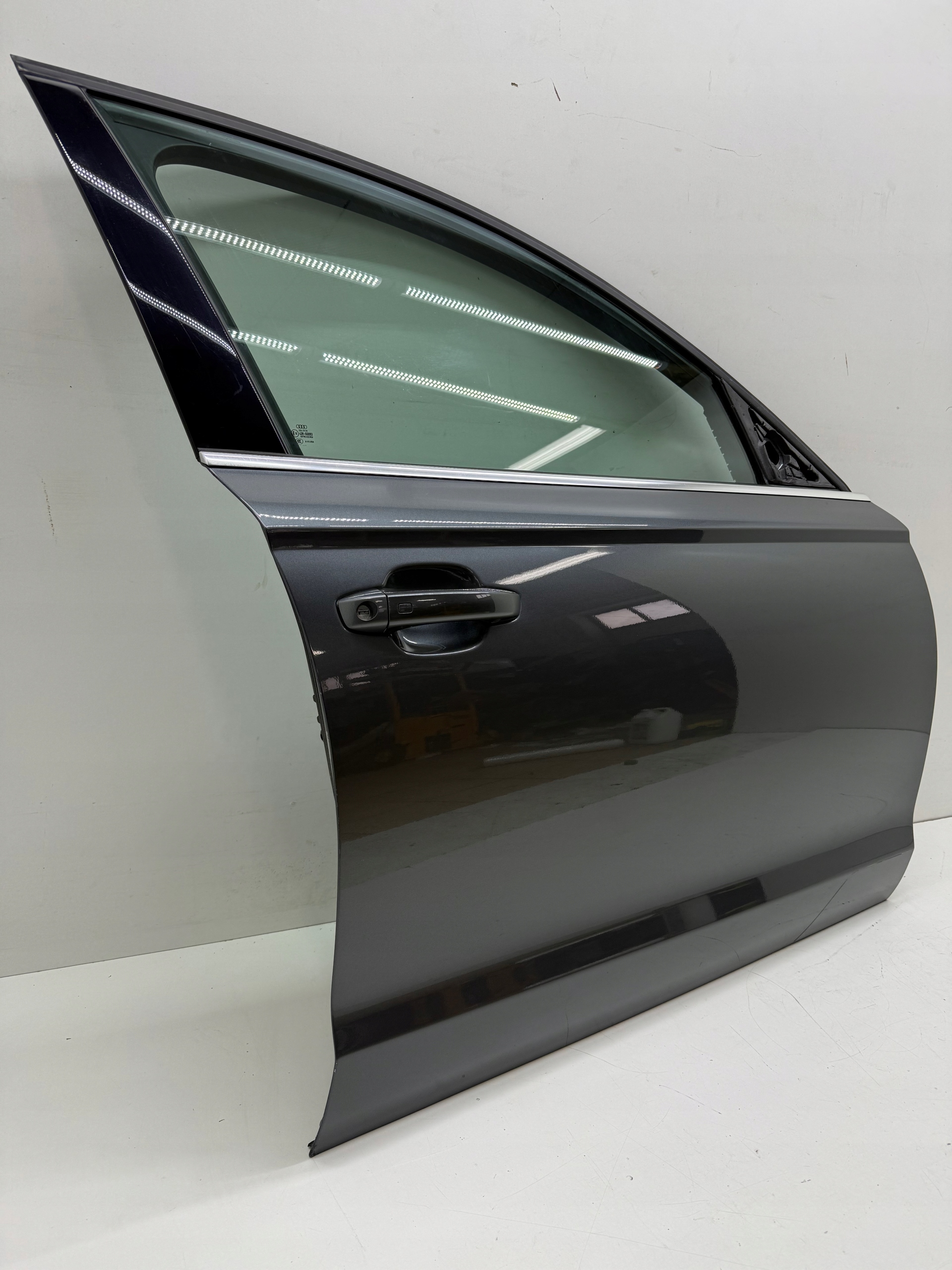 AUDI A6 S6 C7 door of the passenger right front LZ7S nice complete