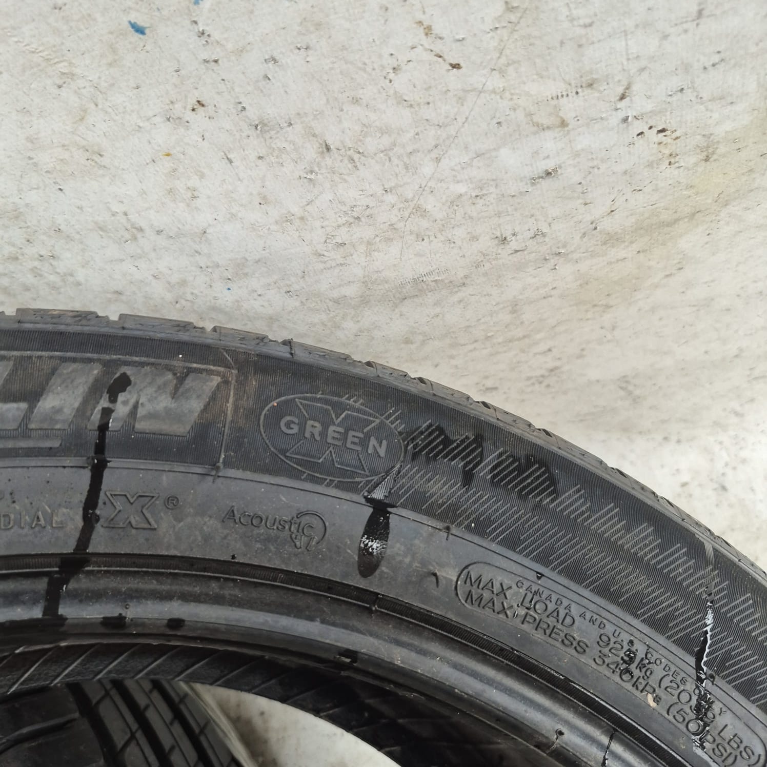 MICHELIN LATITUDE SPORT 3 255/45 R20 tyres summer