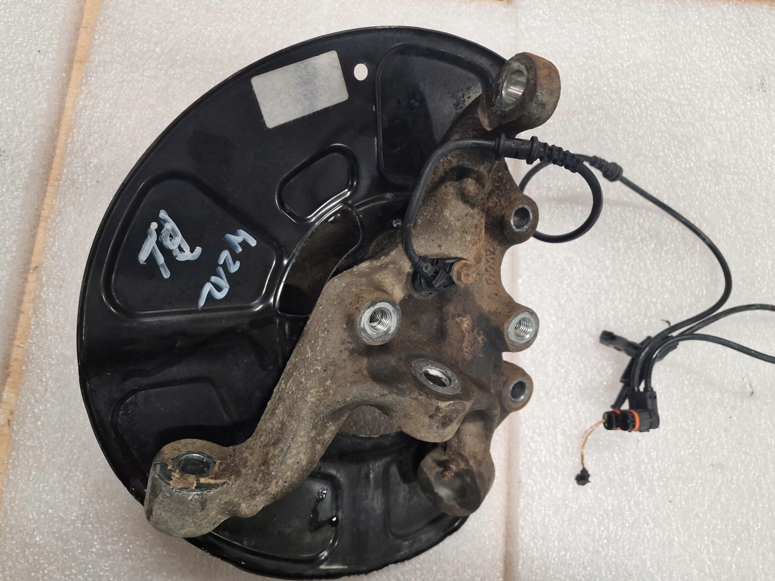 swing front left MERCEDES W212 2.2 CDI