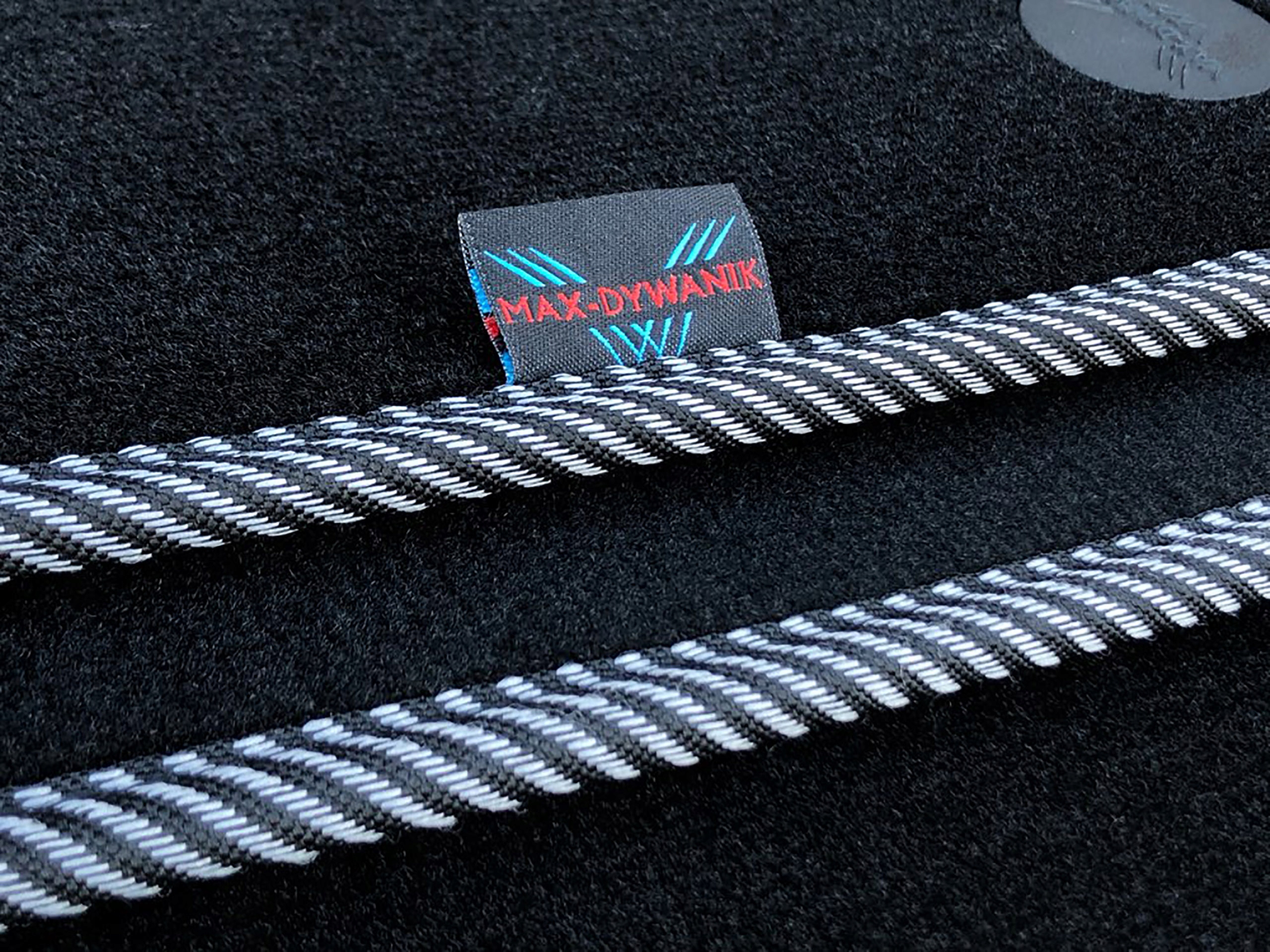 Seat Exeo 2008 2013 Dywaniki samochodowe Multi Element Set Sets