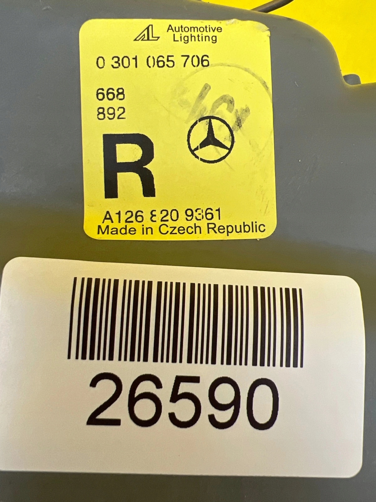 light right Mercedes W126 79-91 A1268209361