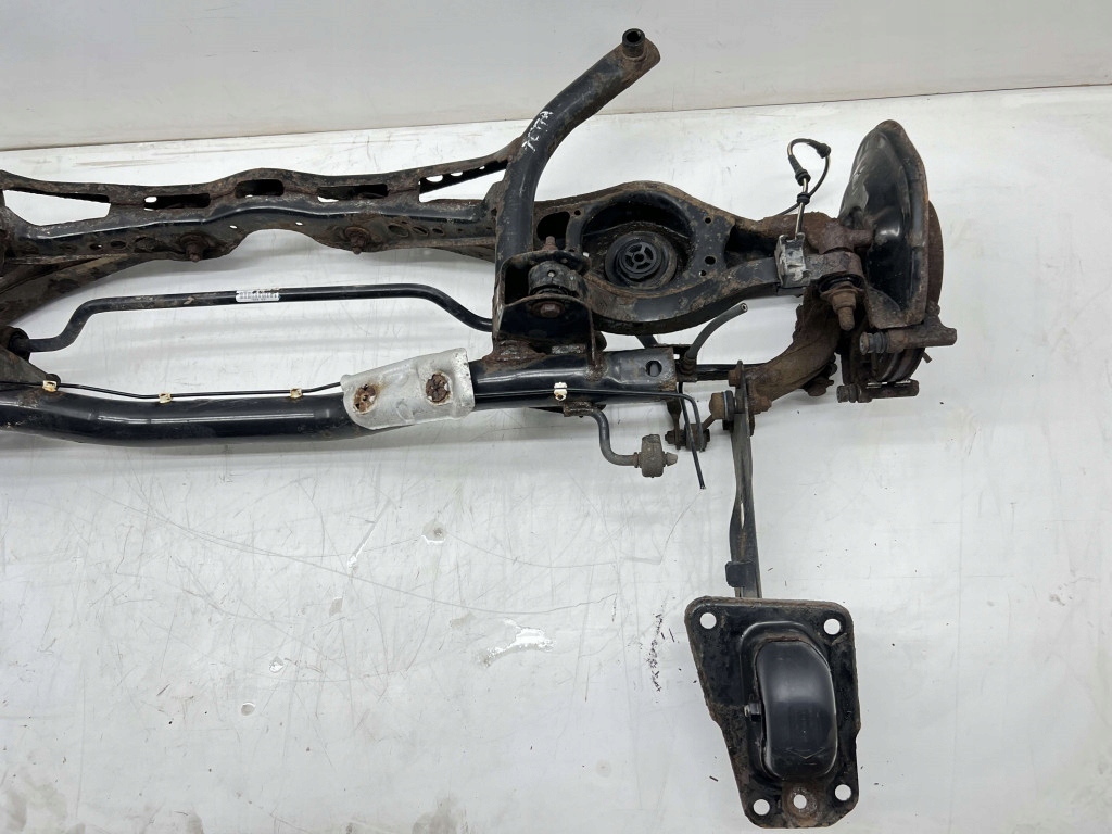 VW JETTA VI 5C 10-14 BELKA ZAWIESZENIA TYŁ TYLNA Numer katalogowy części 01