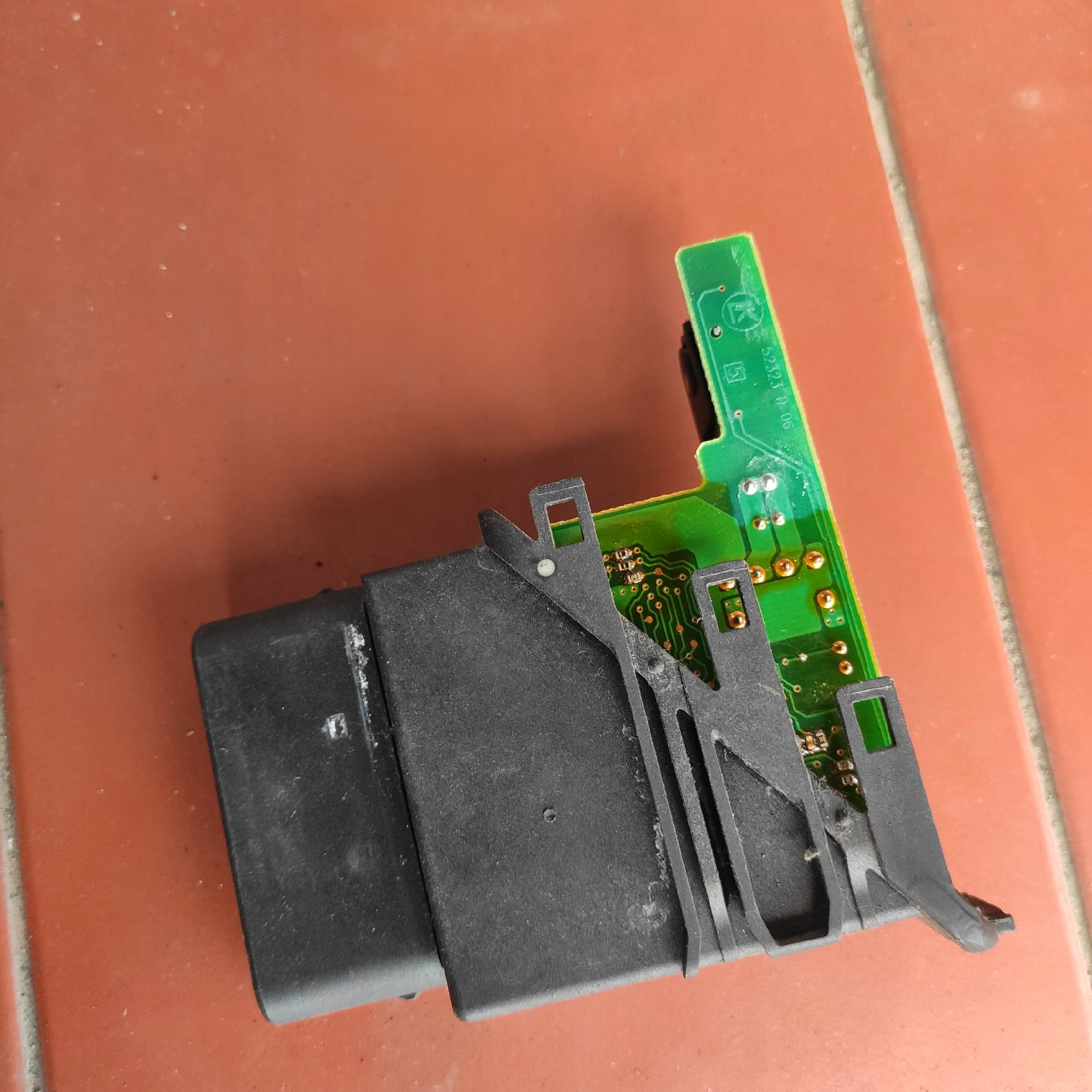 104419-302 - МОДУЛЬ СТЕКЛОПОДЪЕМНИКА ЛЕВЫЙ ЗАДНИЙ SKODA OCTAVIA LIF FL 104419302