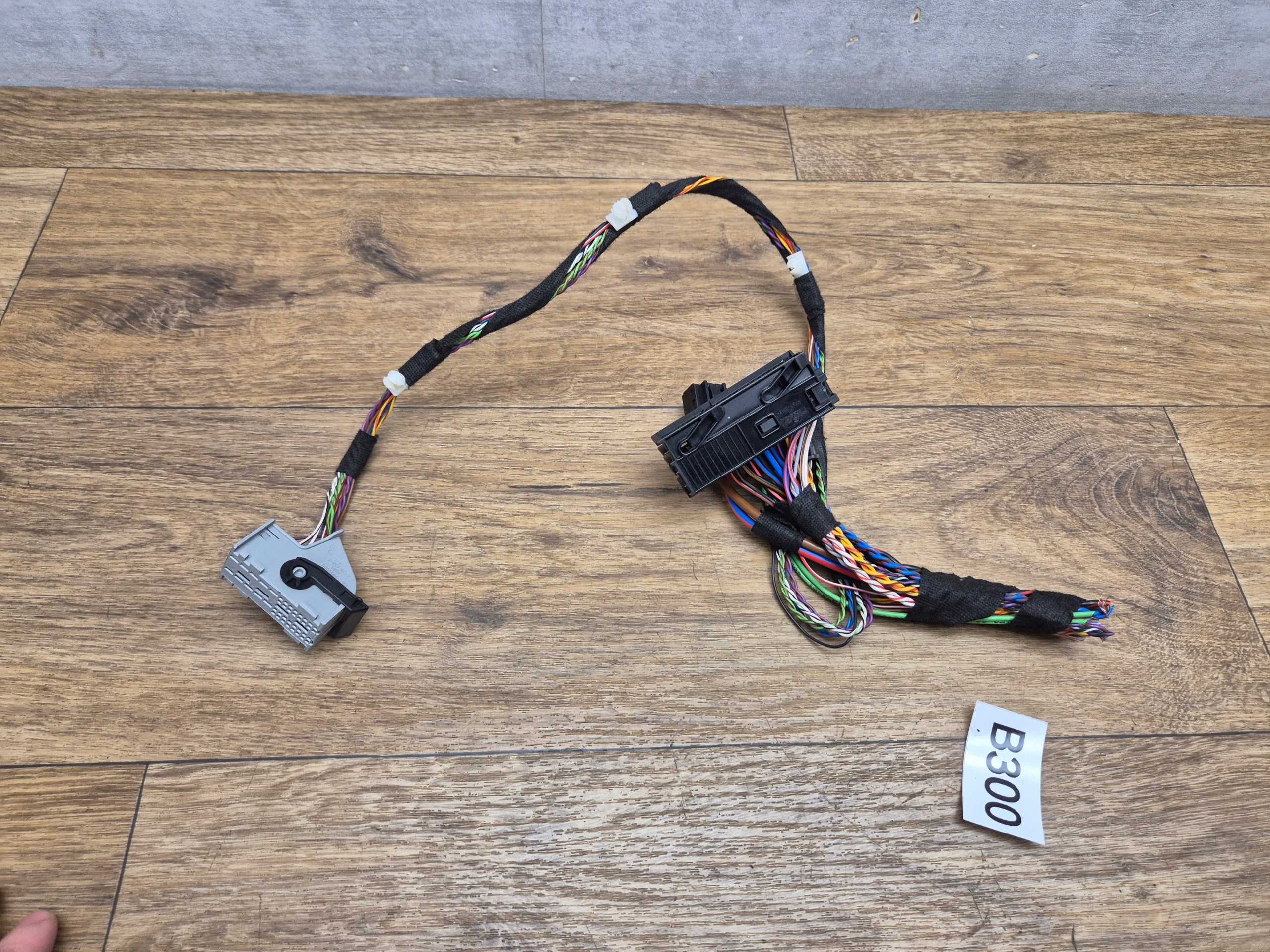BMW cablaggio cablaggio KOSTKI WTYCZKI AUDIO HARMAN KARDON Amplificatore ASD
