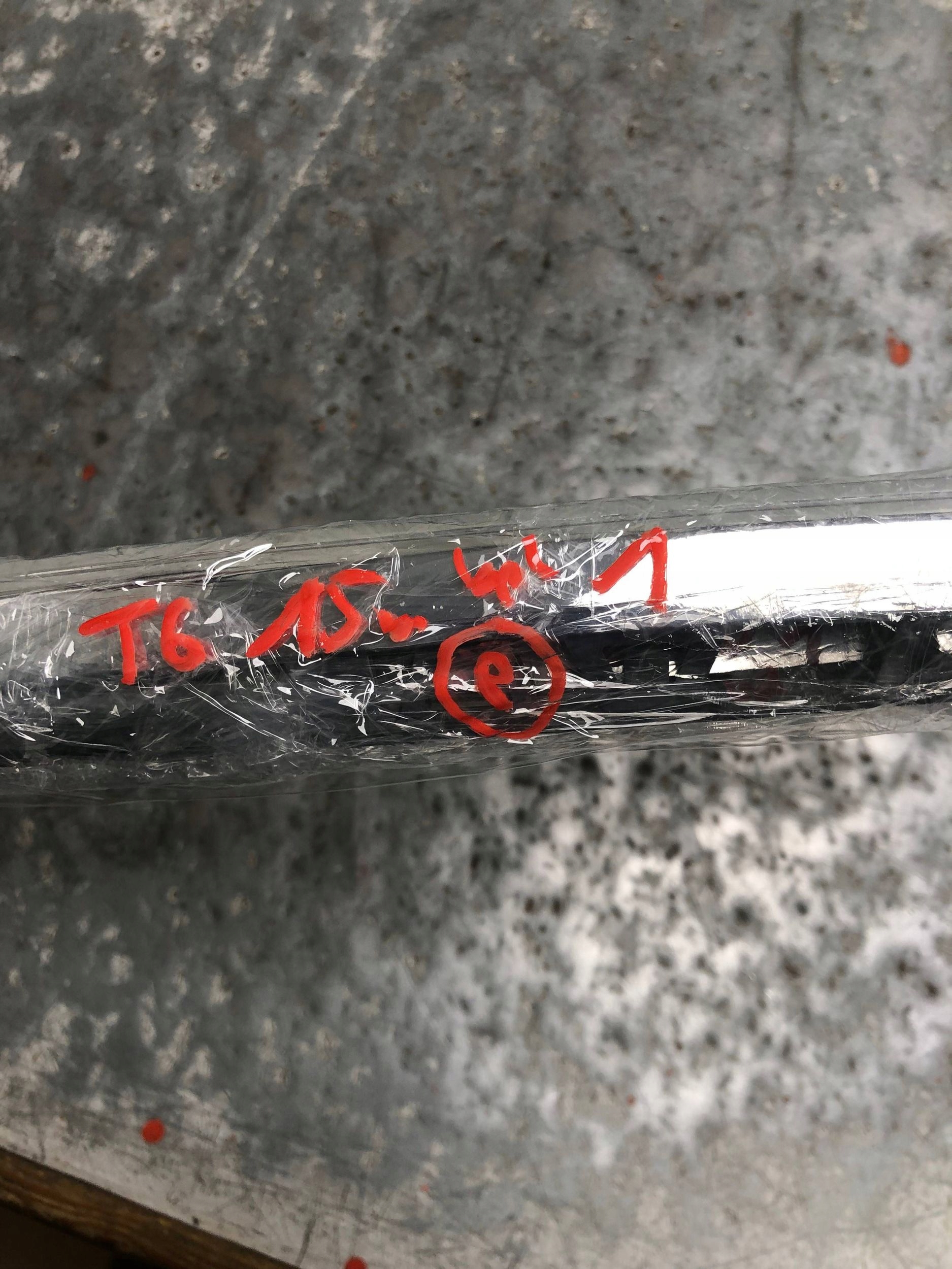 moulding CHROM GRILLA KOMPLET VW T6 7E5853102 7E5853101
