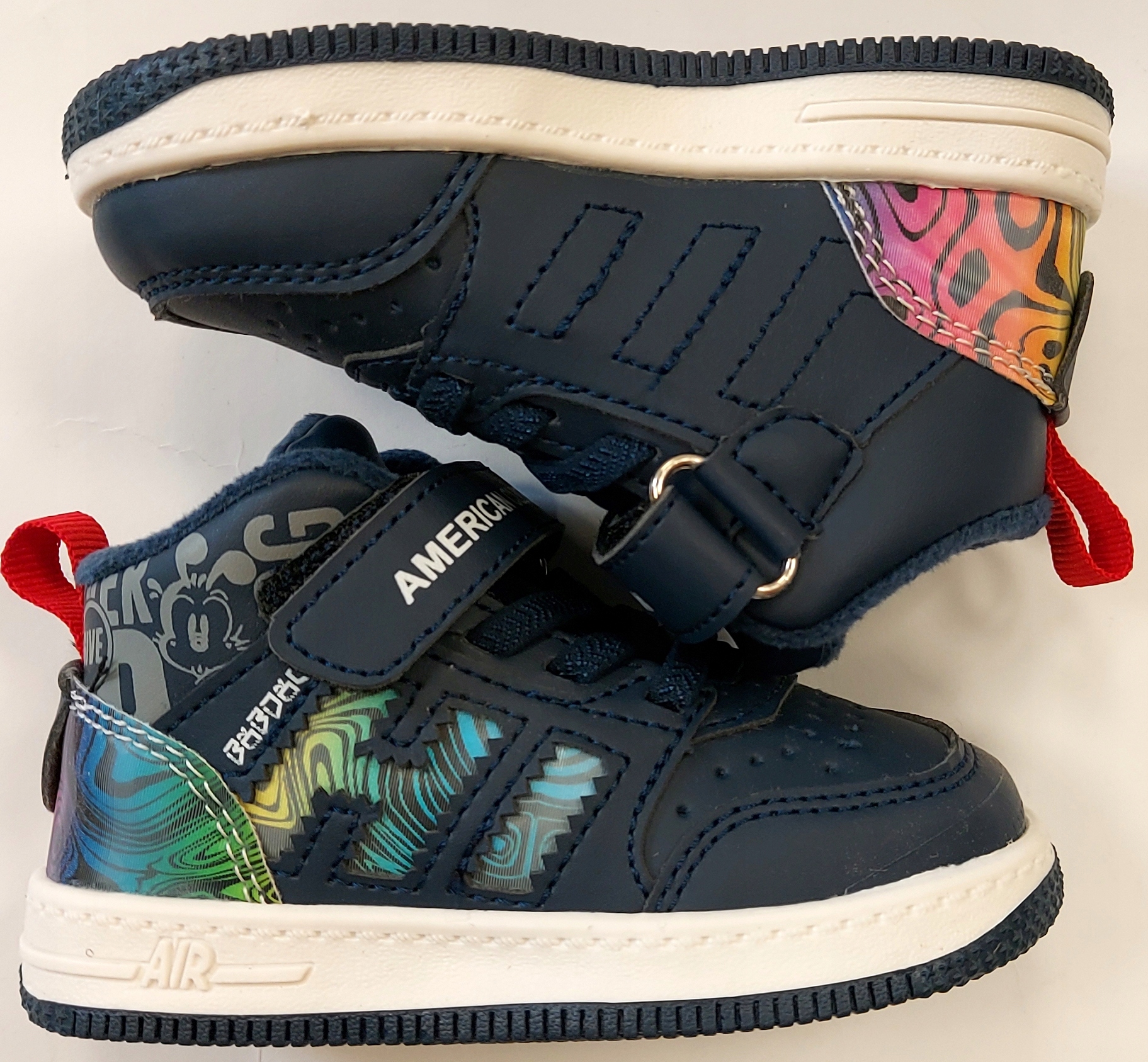 PÓŁBUTY TRZEWIKI OCIEPLANE HOLOGRAM R 26 16,00 CM Kod producenta BD25/22