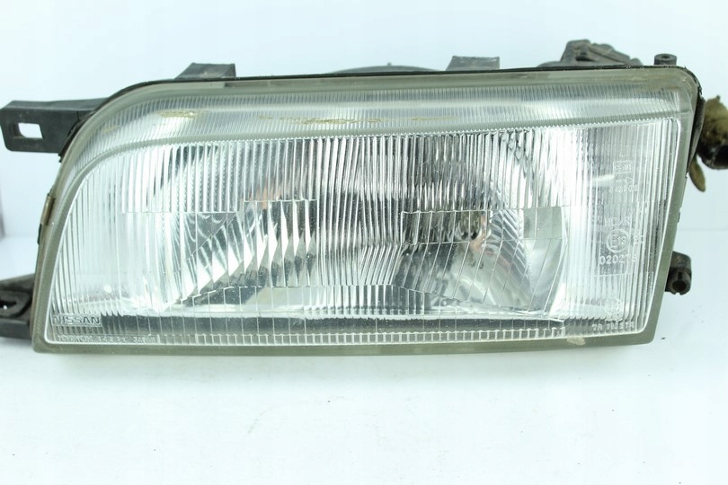 REFLEKTOR light front NISSAN ALMERA left NISSAN