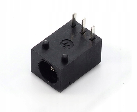 

Gniazdo zasilające DC 1,3/3,9mm do druku 4szt