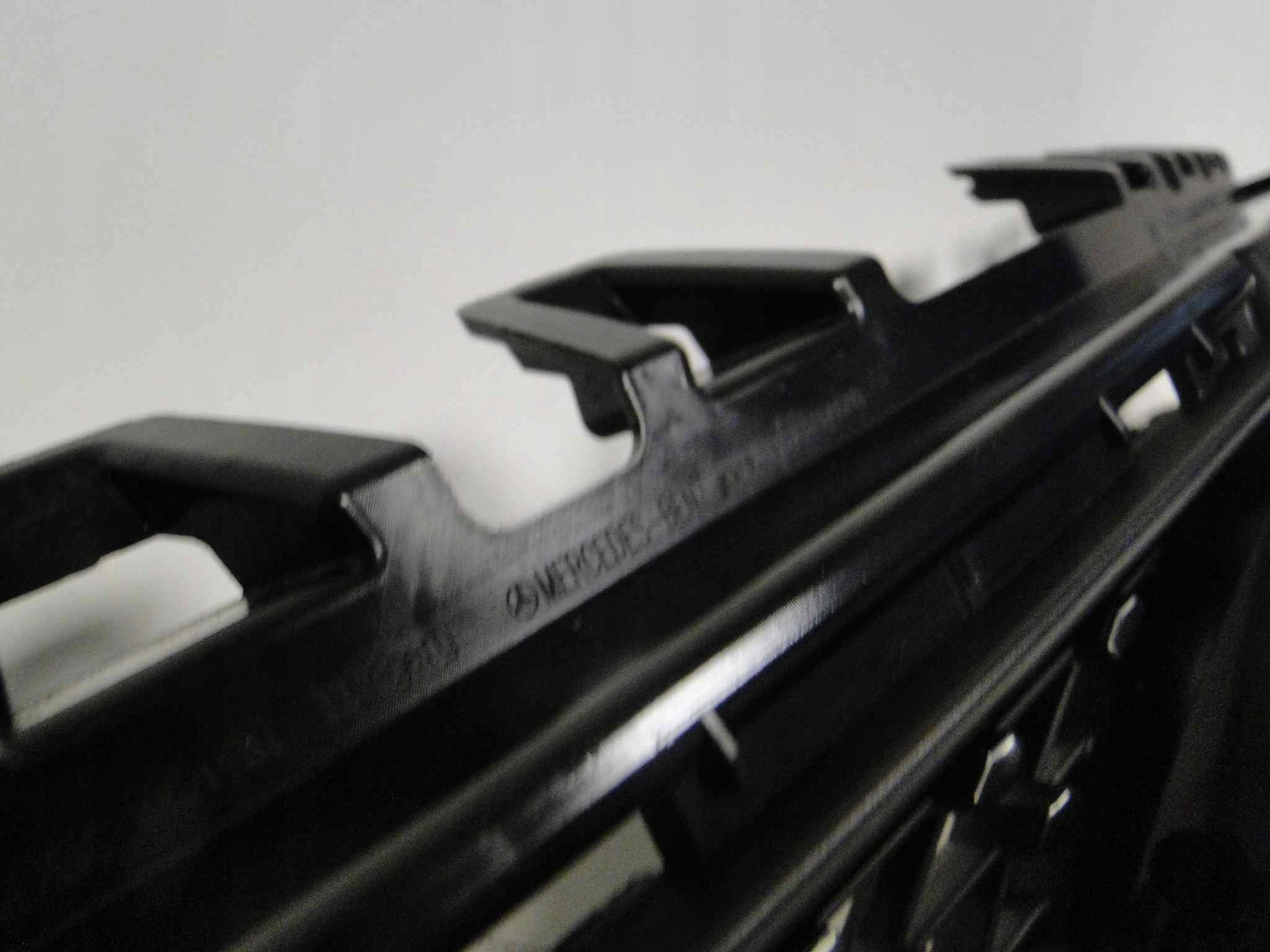 MERCEDES CLA 118 GRILL ATRAPA DIAMENT NA RADAR Numer katalogowy oryginału A1188800802