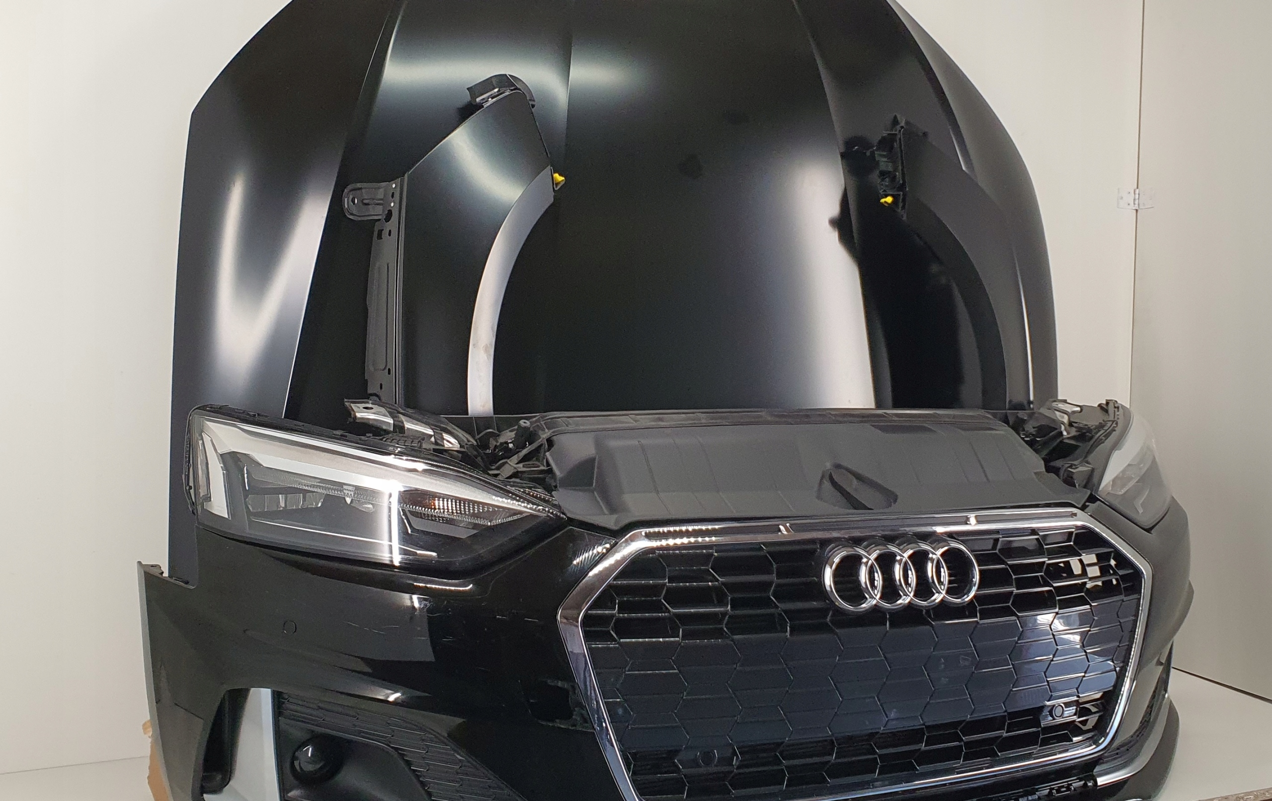 AUDI A5 8W6 LIFT 19- KOMPLETNY PRZÓD LED ZDERZAK Producent części Audi