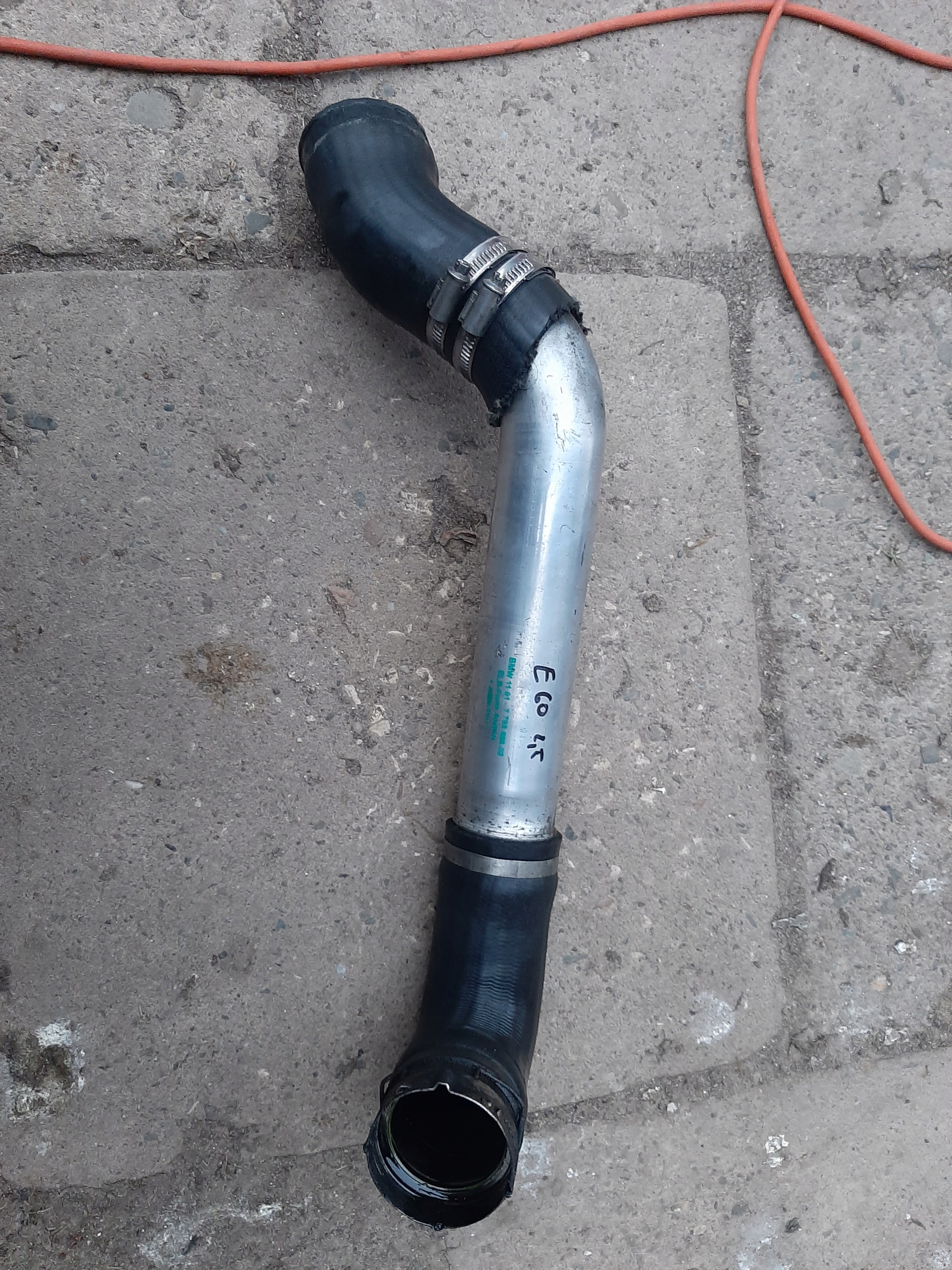 8584546 - Bmw e60 e61 525d трубопровод интеркулера