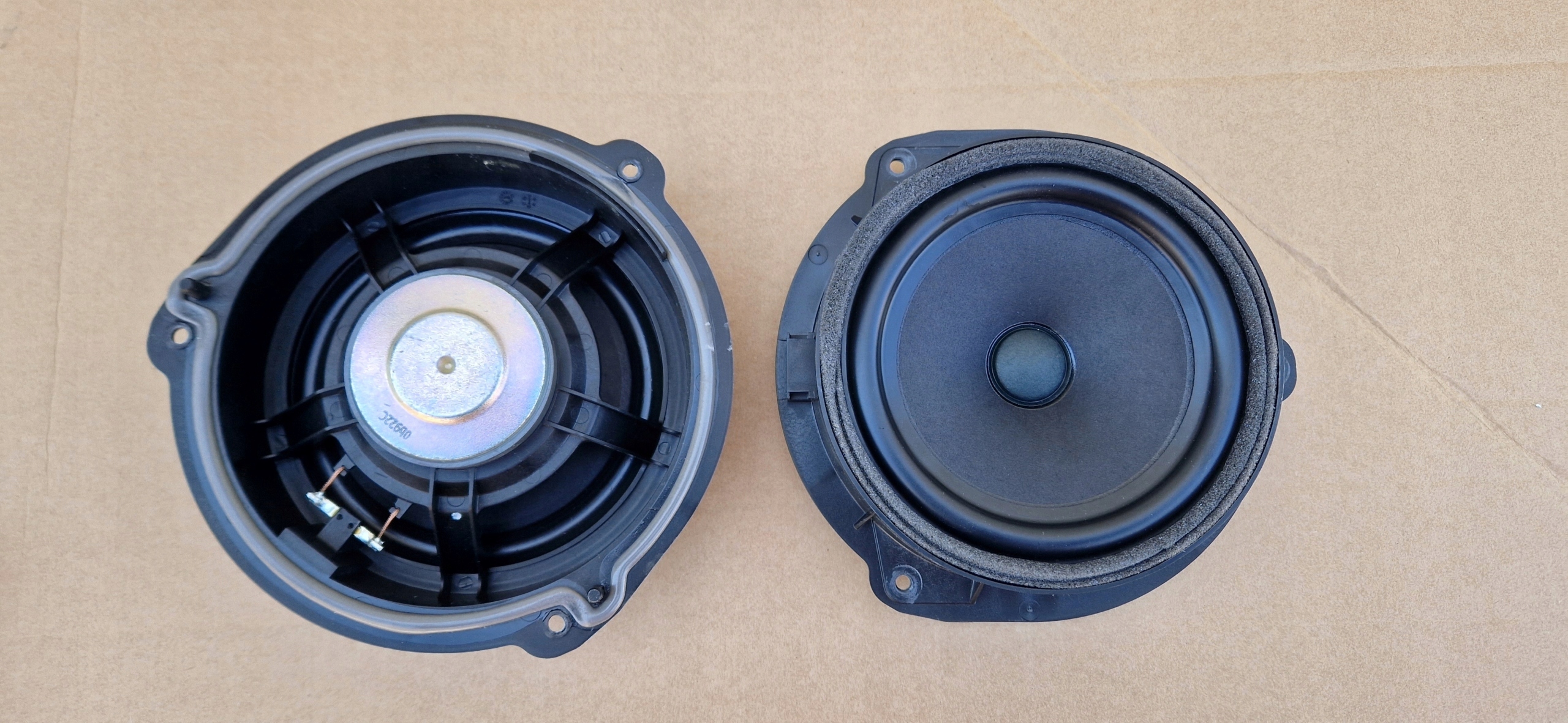 speaker AUDI A3 Q2 Q3 83A035411 original new