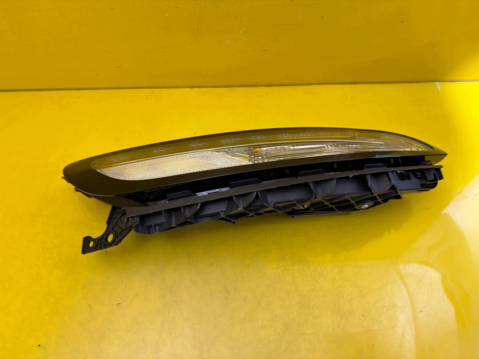 light right front Jeep Cherokee KL 2014-2017 68157104AT USA