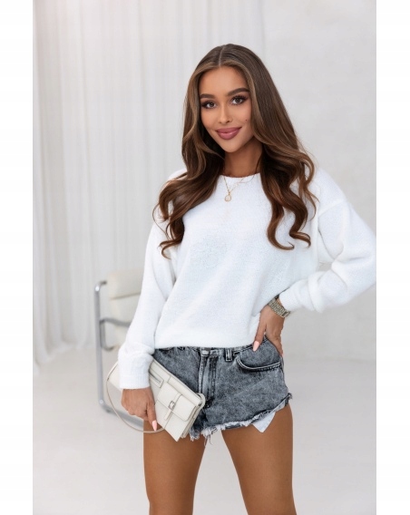 Měkký dámský svetr s květinami Nová Kolekce Jaro 2026 Oversize Bílá