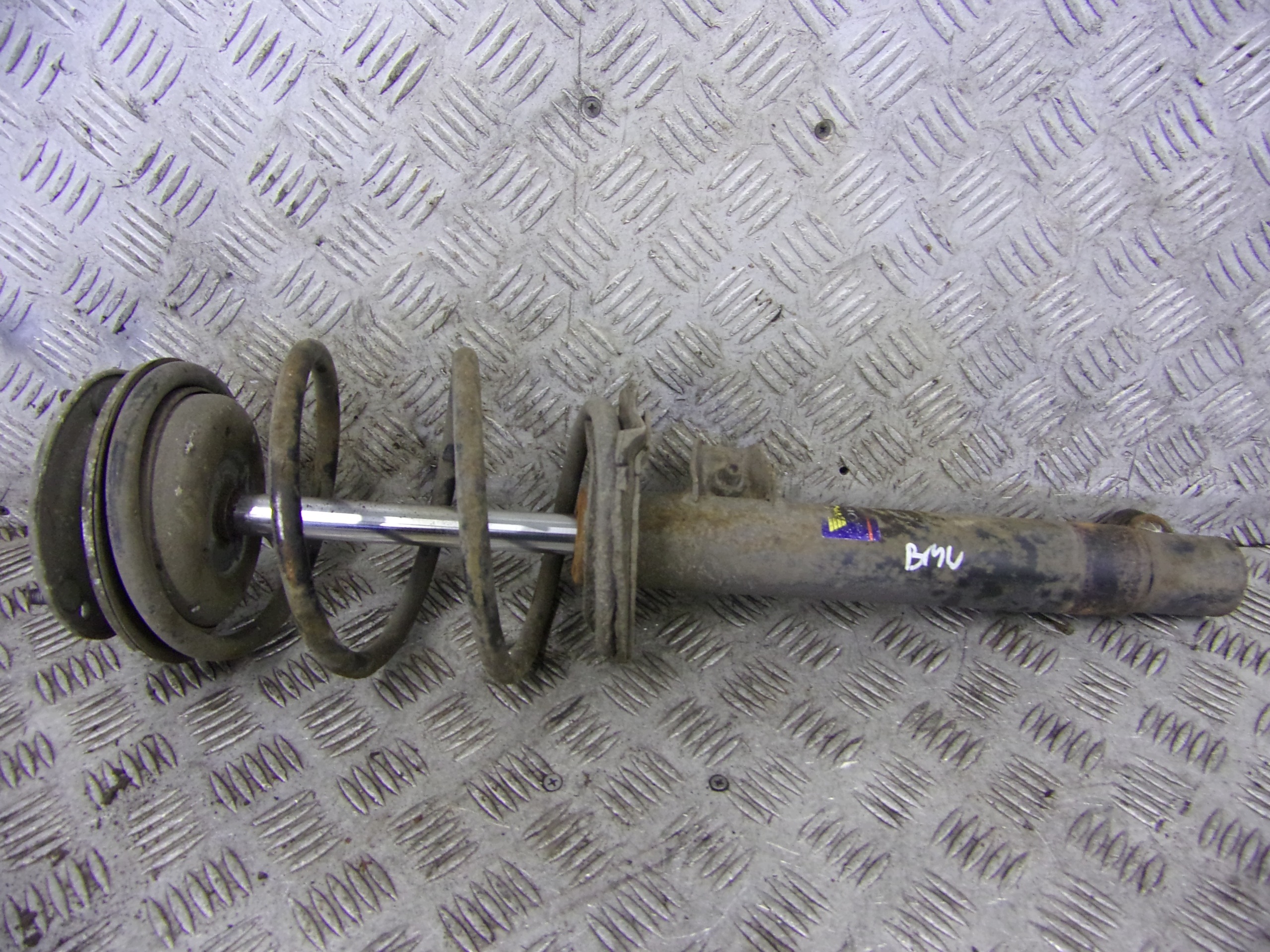 MCPERSON left front front BMW E46 MONROE G16773L