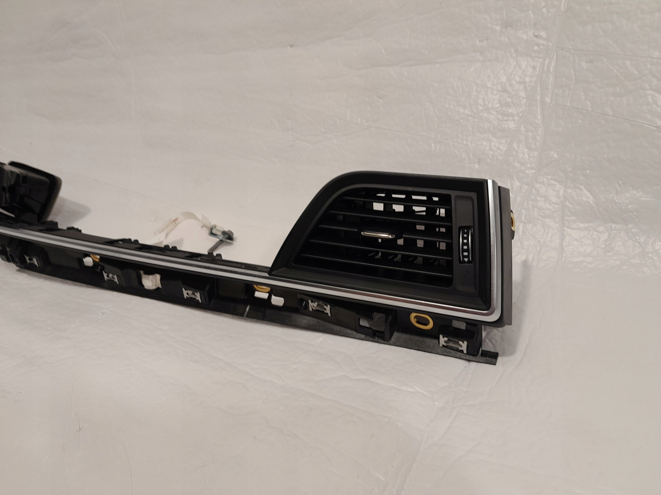 AUDI Q5 II 80A grid air conditioning devices air 80B820902L