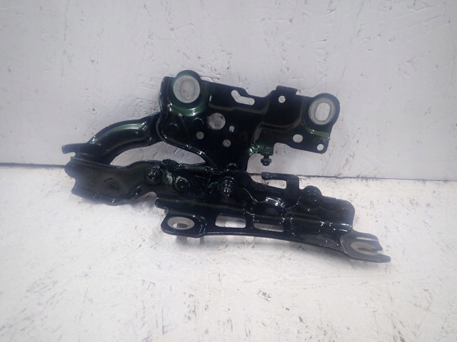 ZAWIAS MASKI PRAWY BMW 3 III G20 G21 2018-