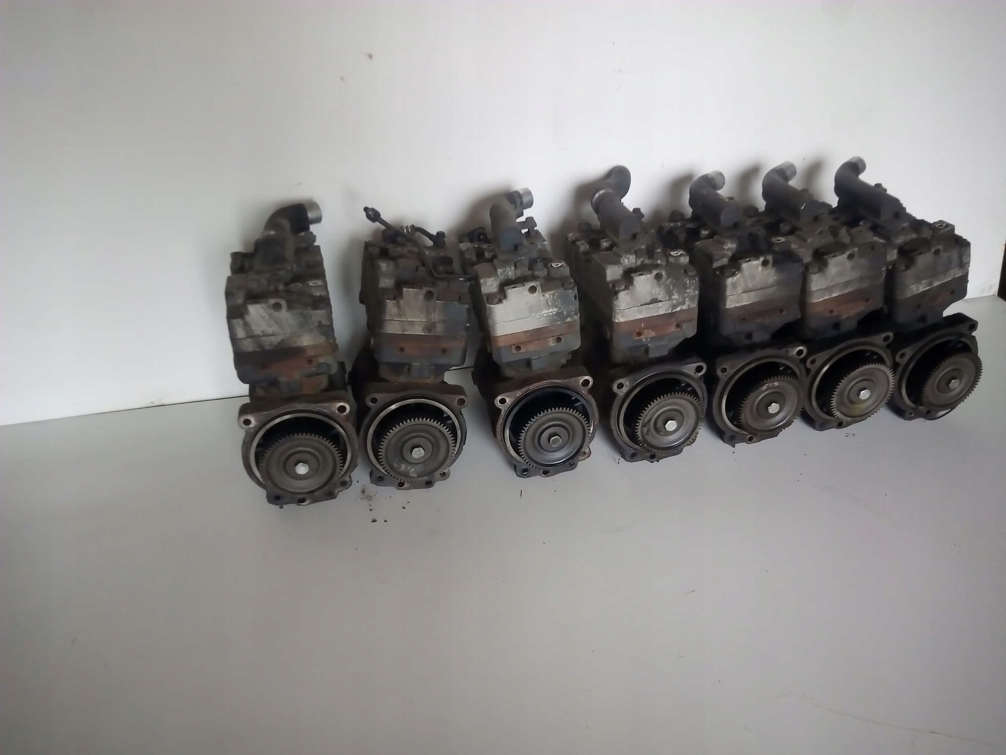 1882223 - ВОЗДУШНЫЙ КОМПРЕССОР SCANIA RPG XPI 400 440