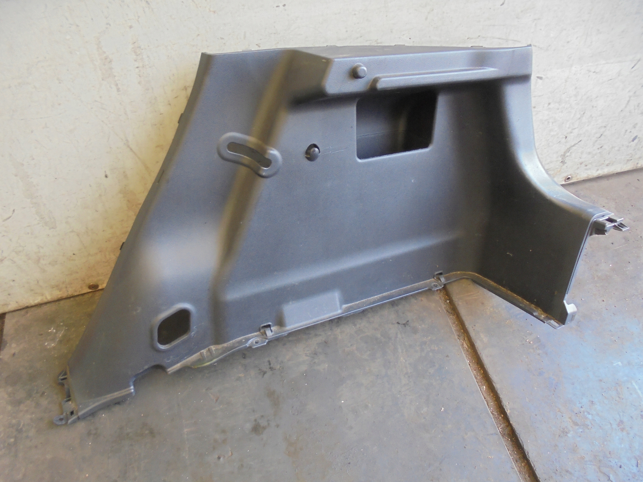 KIA RIO III HB - side rear part right boot