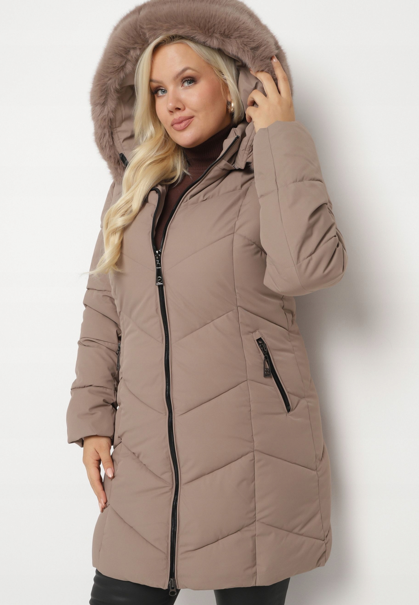 Born2Be Tmavě béžová dámská prošívaná bunda 7XL