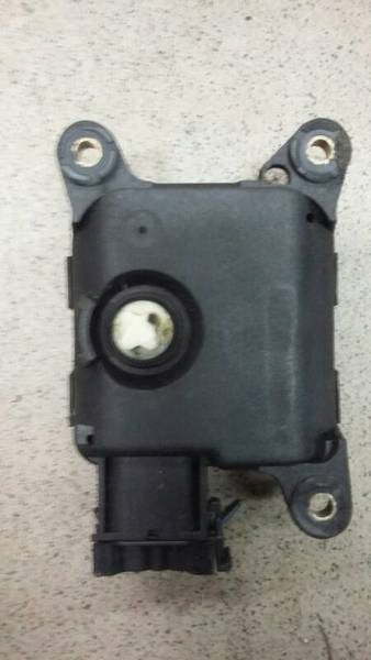 Micro moteur Bloc de chauffage complet OPEL ASTRA II 52475584