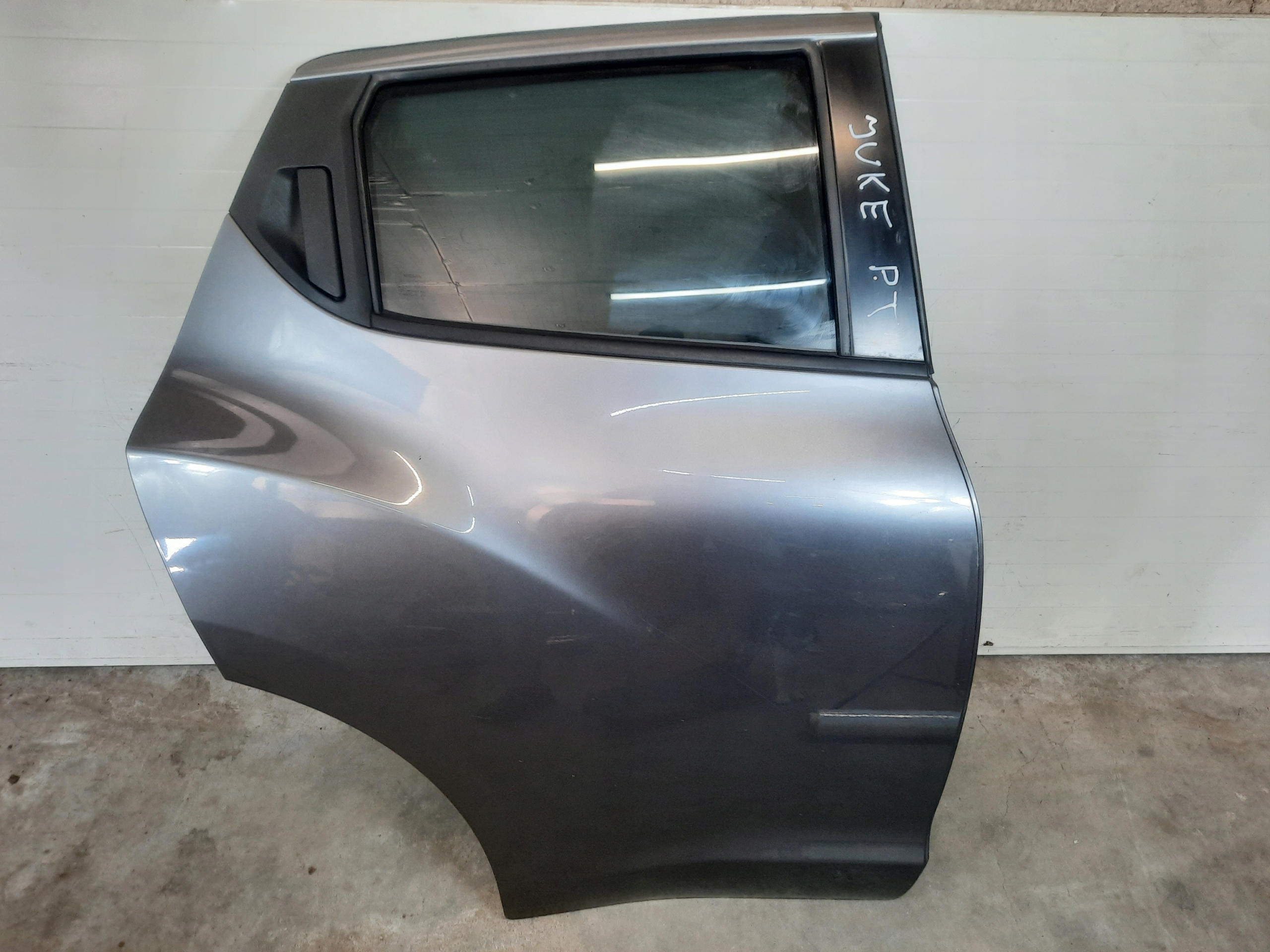 NISSAN JUKE F15 DRZWI PRAWY TYŁ TYLNE PRAWE
