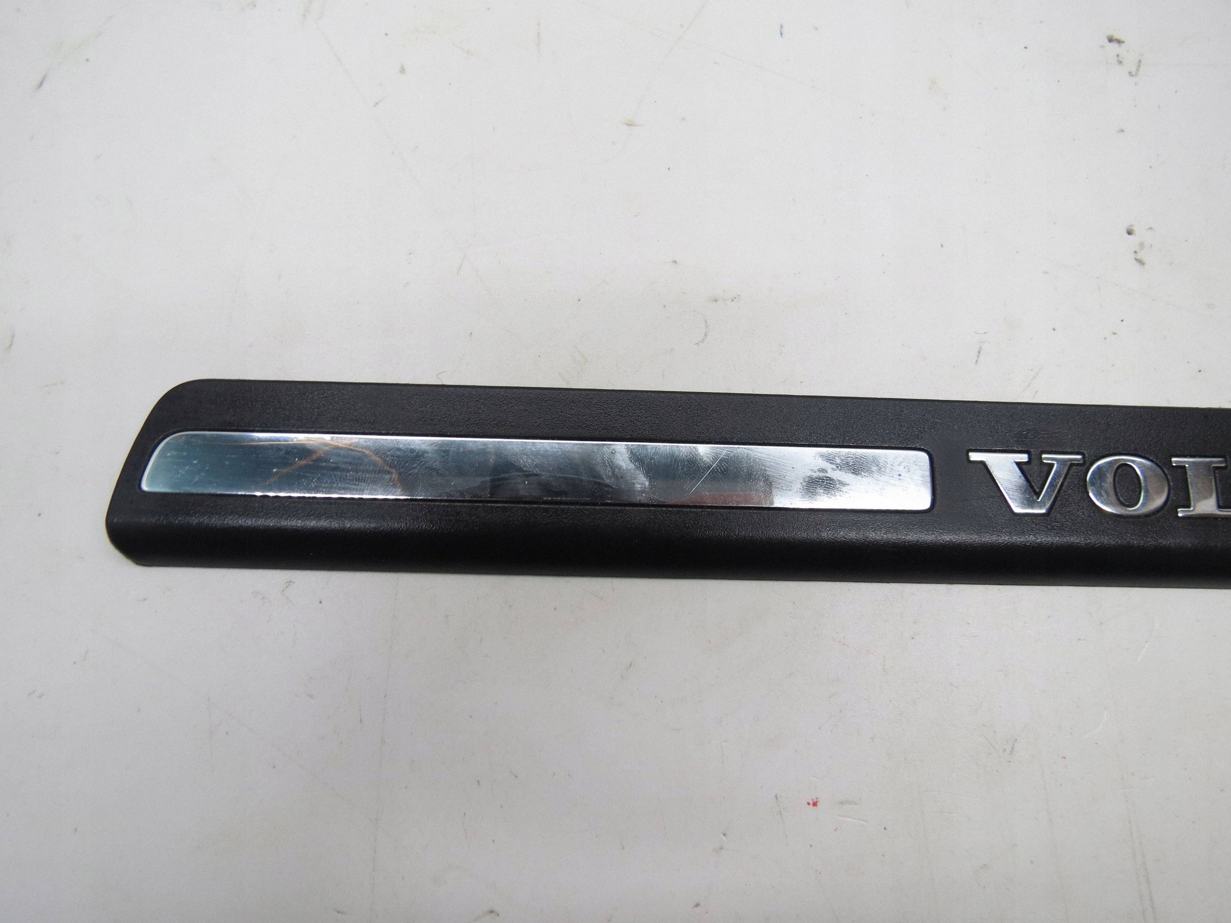 moulding cap threshold door left front VOLVO S60 II V60 and 8659960